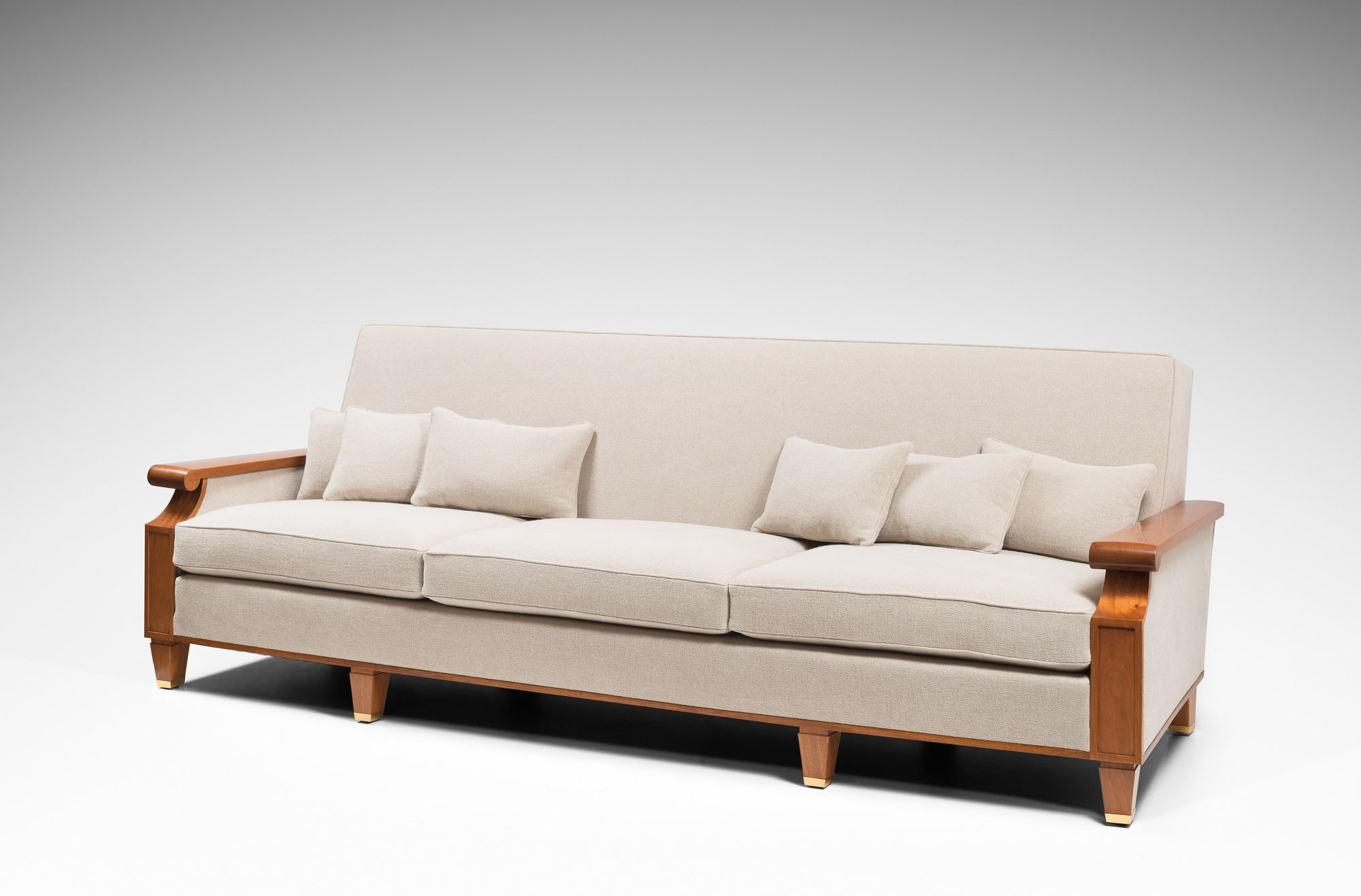 Important and rare sofa created for the Palais des Consuls in Rouen, vue 02