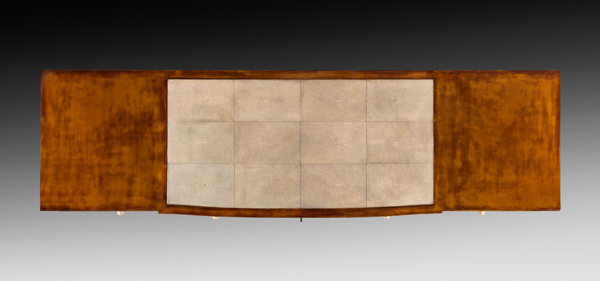 Rare ‘pantalonniere’ chest of drawers, vue 03