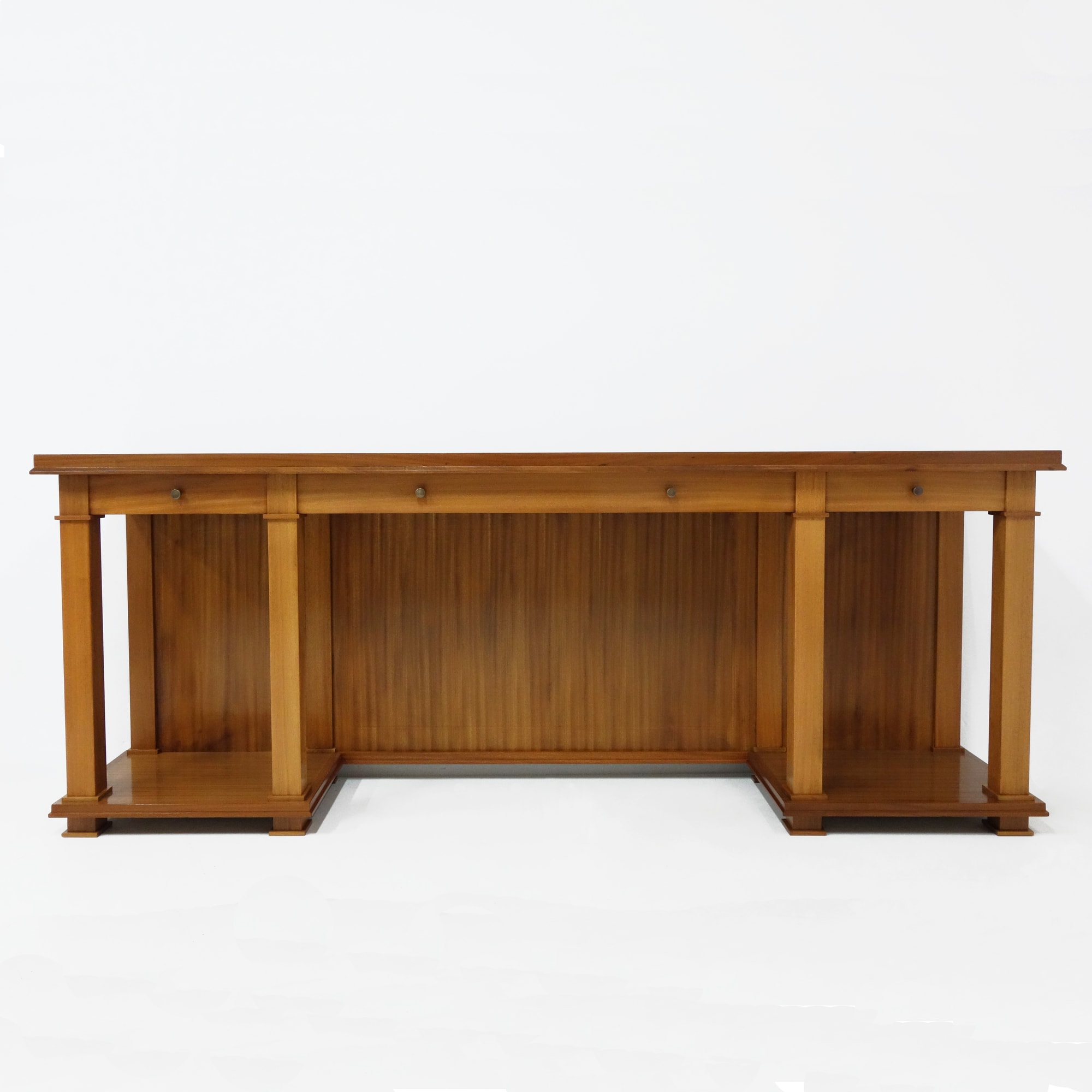 Large console, vue 01