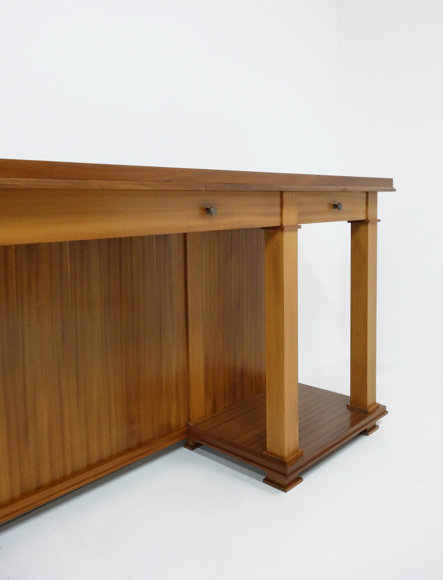 Large console, vue 02