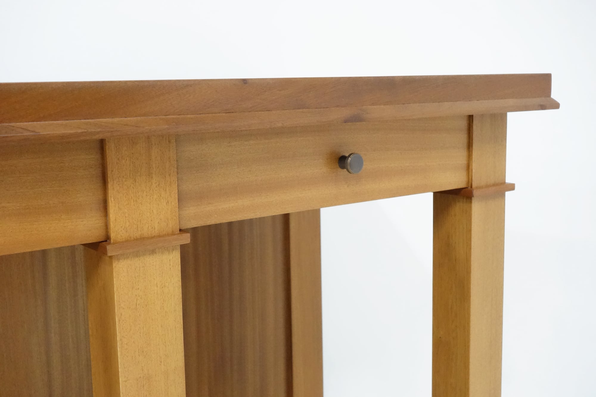 Large console, vue 04