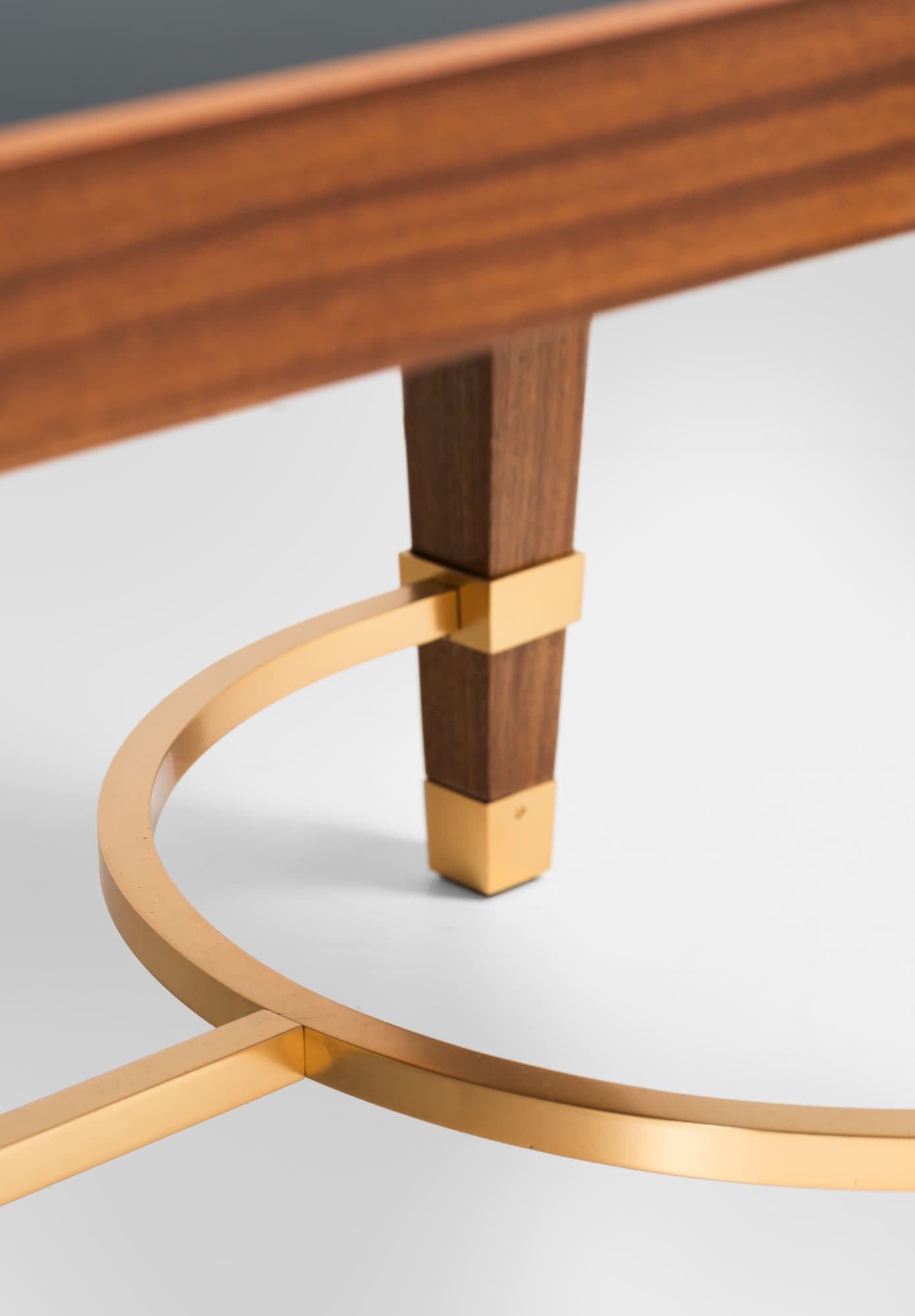 Exceptional coffee table created for the Palais des Consuls in Rouen, vue 03