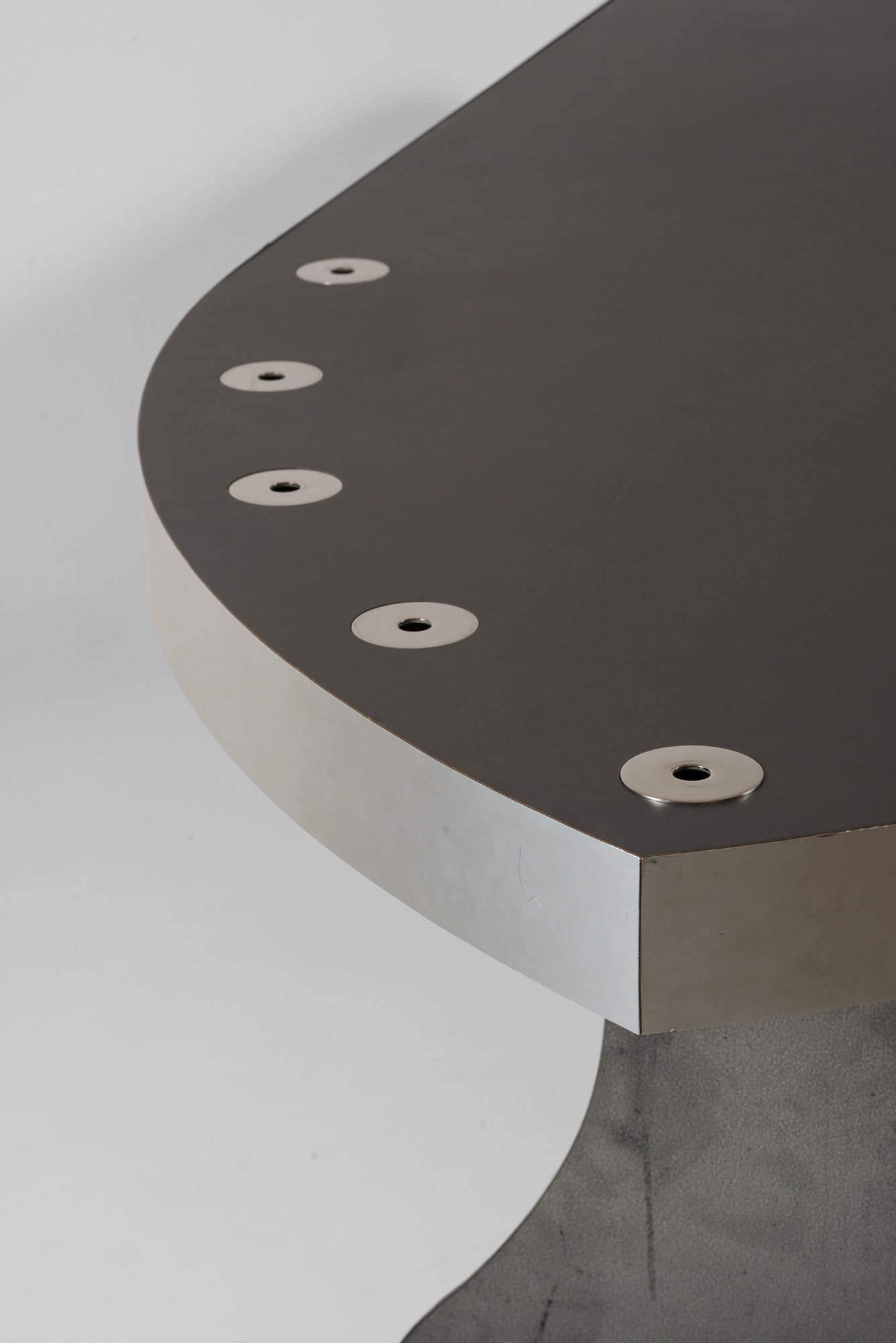 “Fer à Repasser” table, vue 02