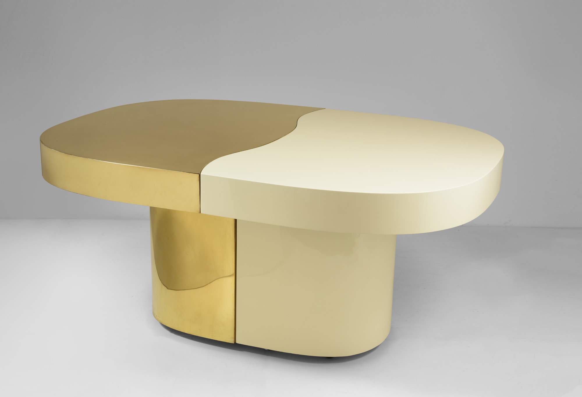 Table “Yang Yin”, vue 01