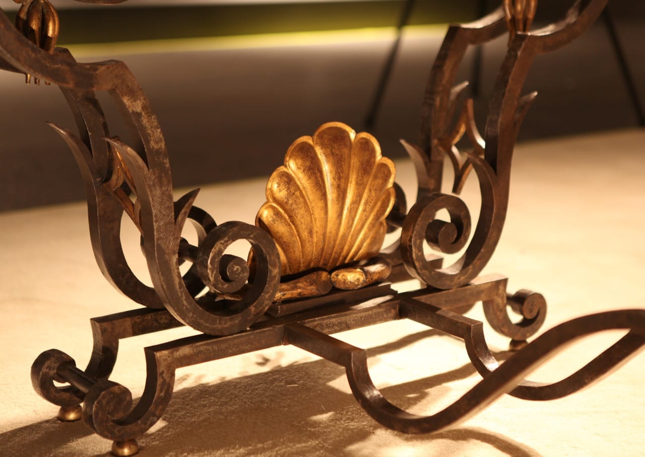 Exceptionnelle table de milieu, vue 04