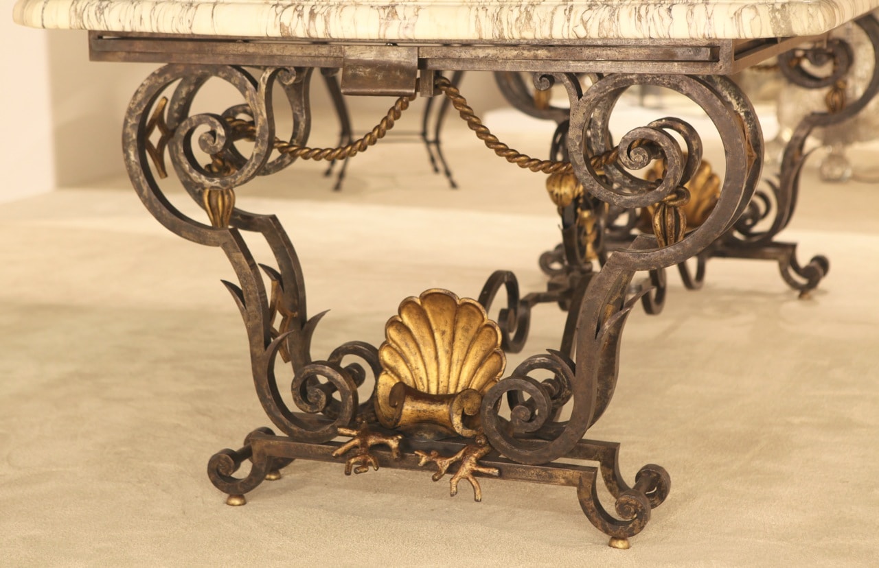 Exceptionnelle table de milieu, vue 02