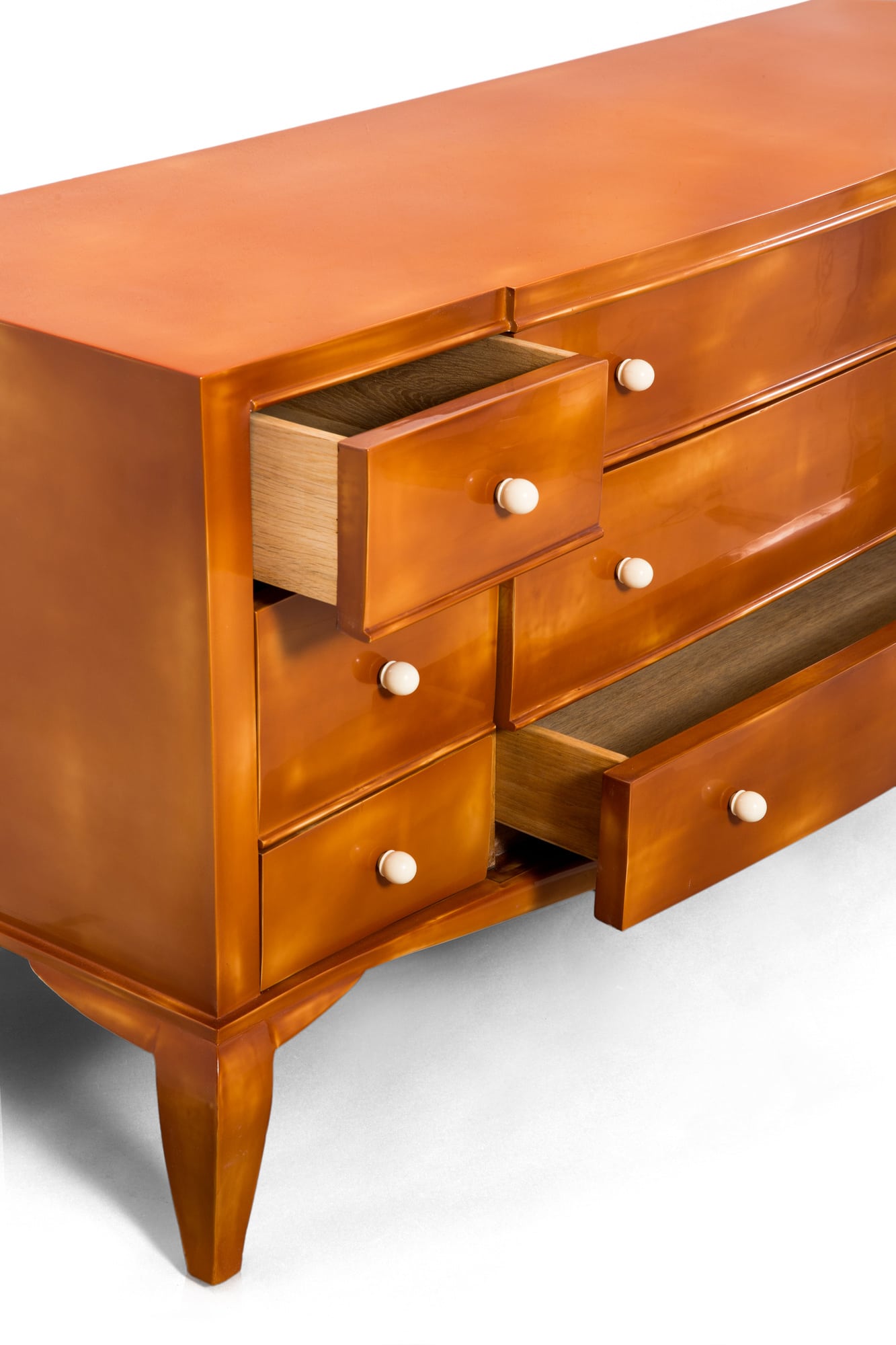 André Arbus, Lacquered chest of drawers, vue 02