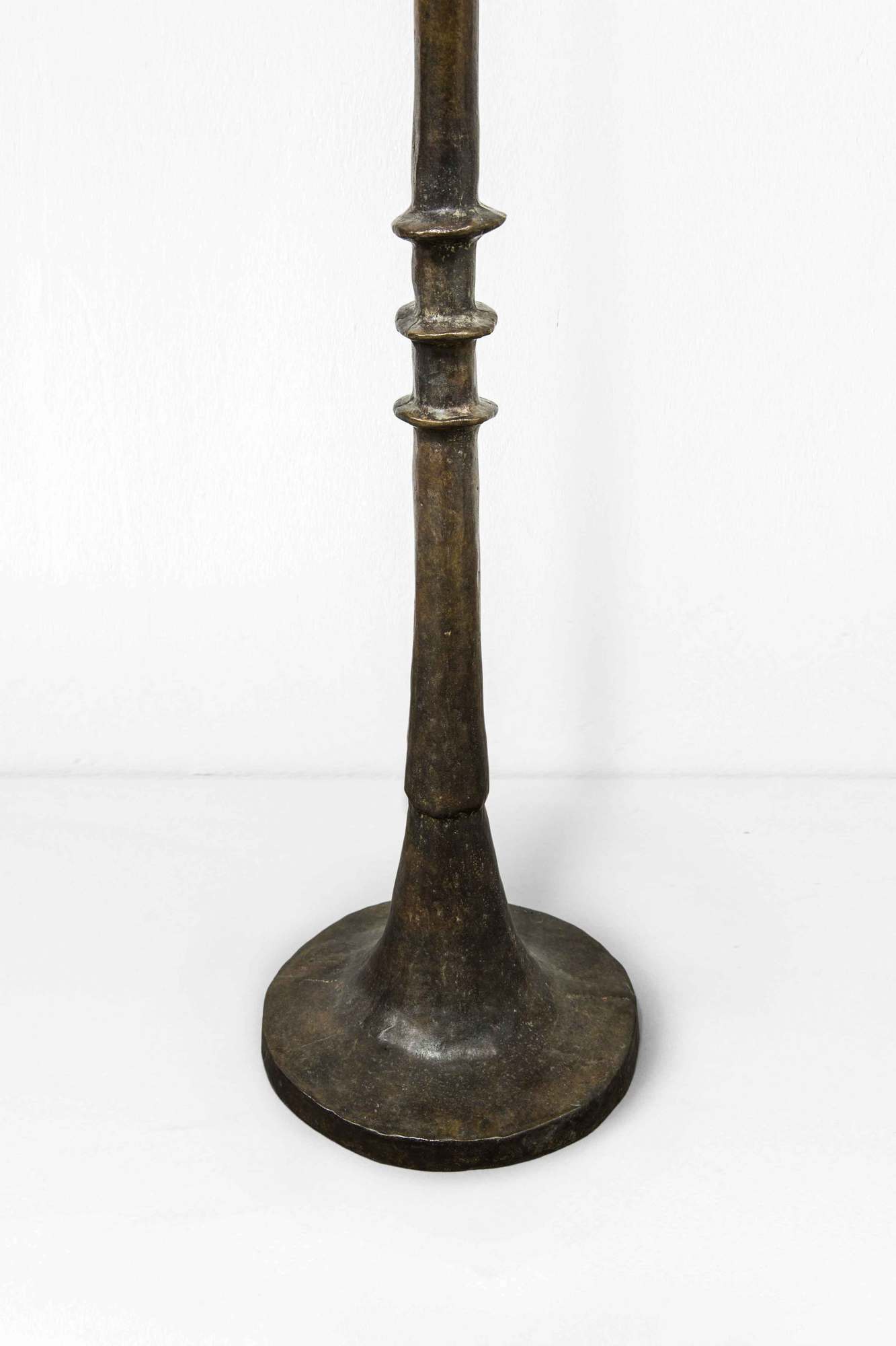 Alberto Giacometti, lampadaire “Figure” ou “Tête de Femme”, vue 04