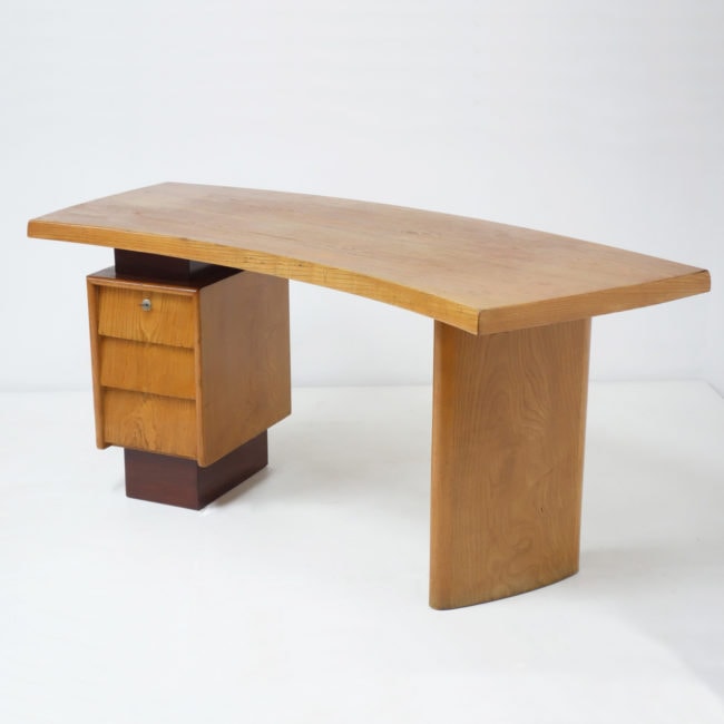 Charlotte Perriand & Pierre Jeanneret, Bureau modèle N°9