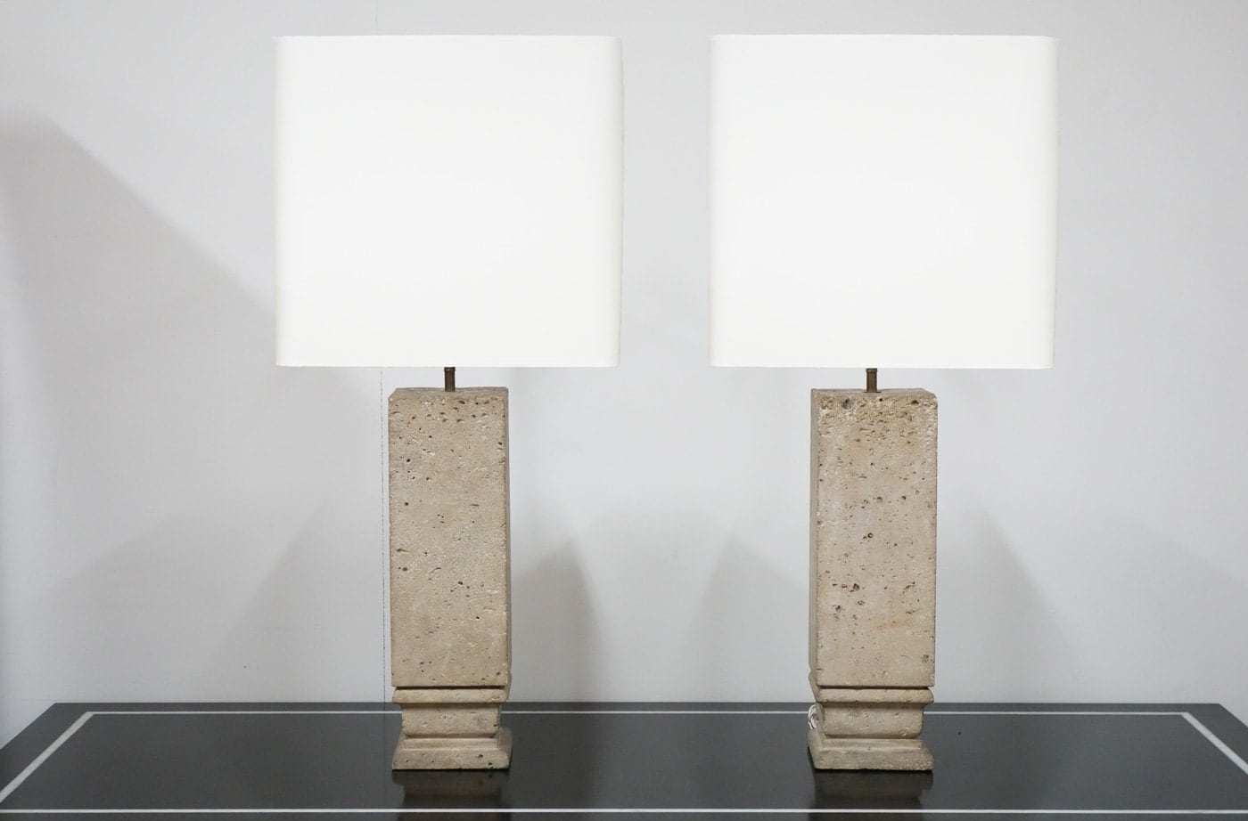 Jean-Charles Moreux, Pair of lamps (sold), vue 01