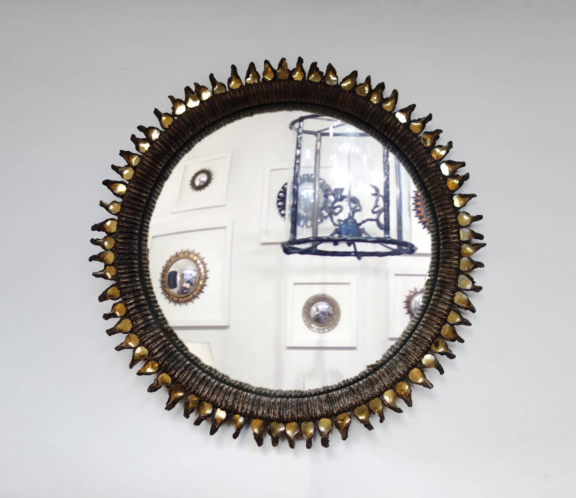 Line Vautrin, Miroir “Flammes”, vue 01