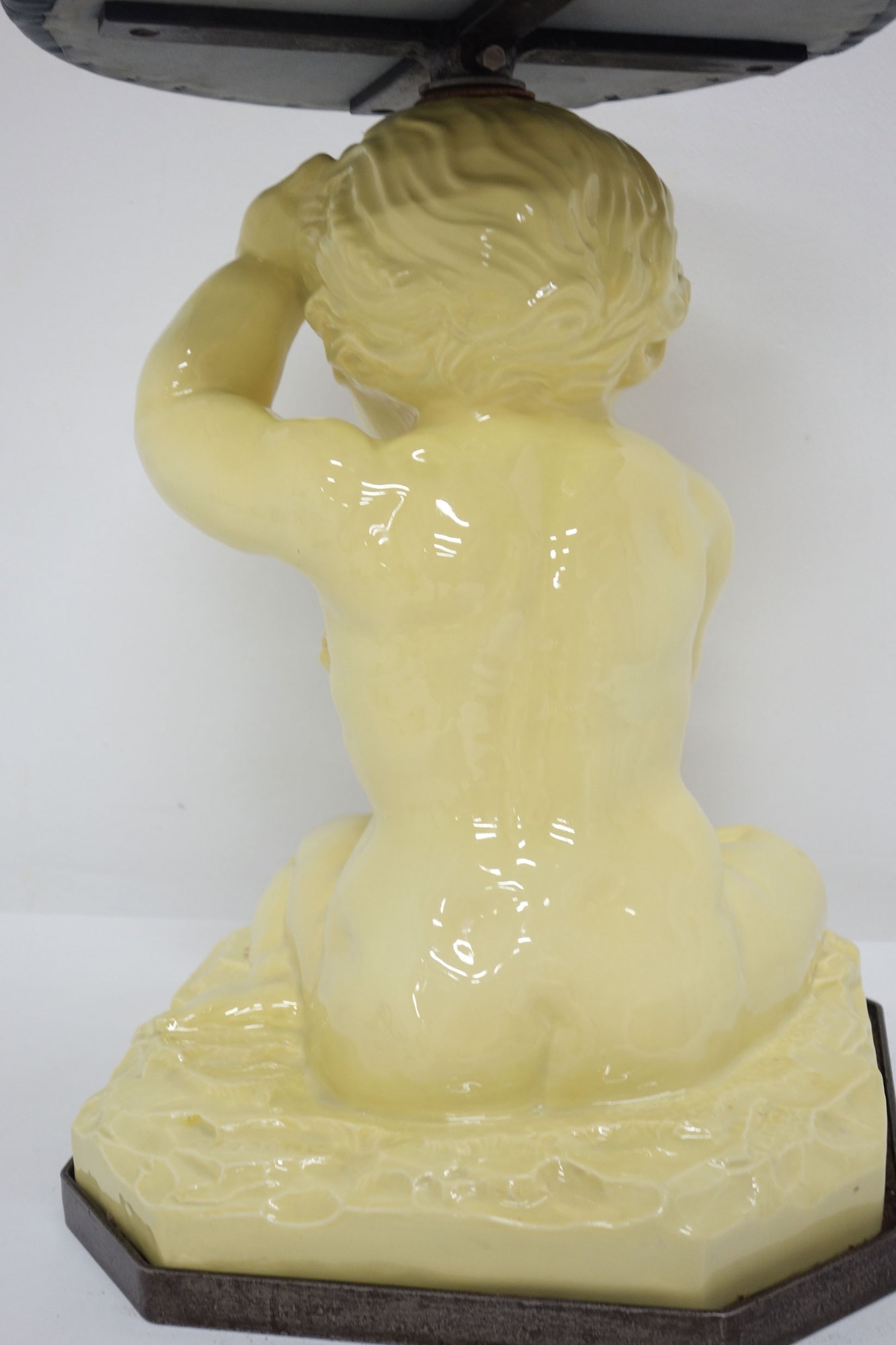 Camille Roche pour Serge Roche, Tabouret en porcelaine de Sèvre, vue 03