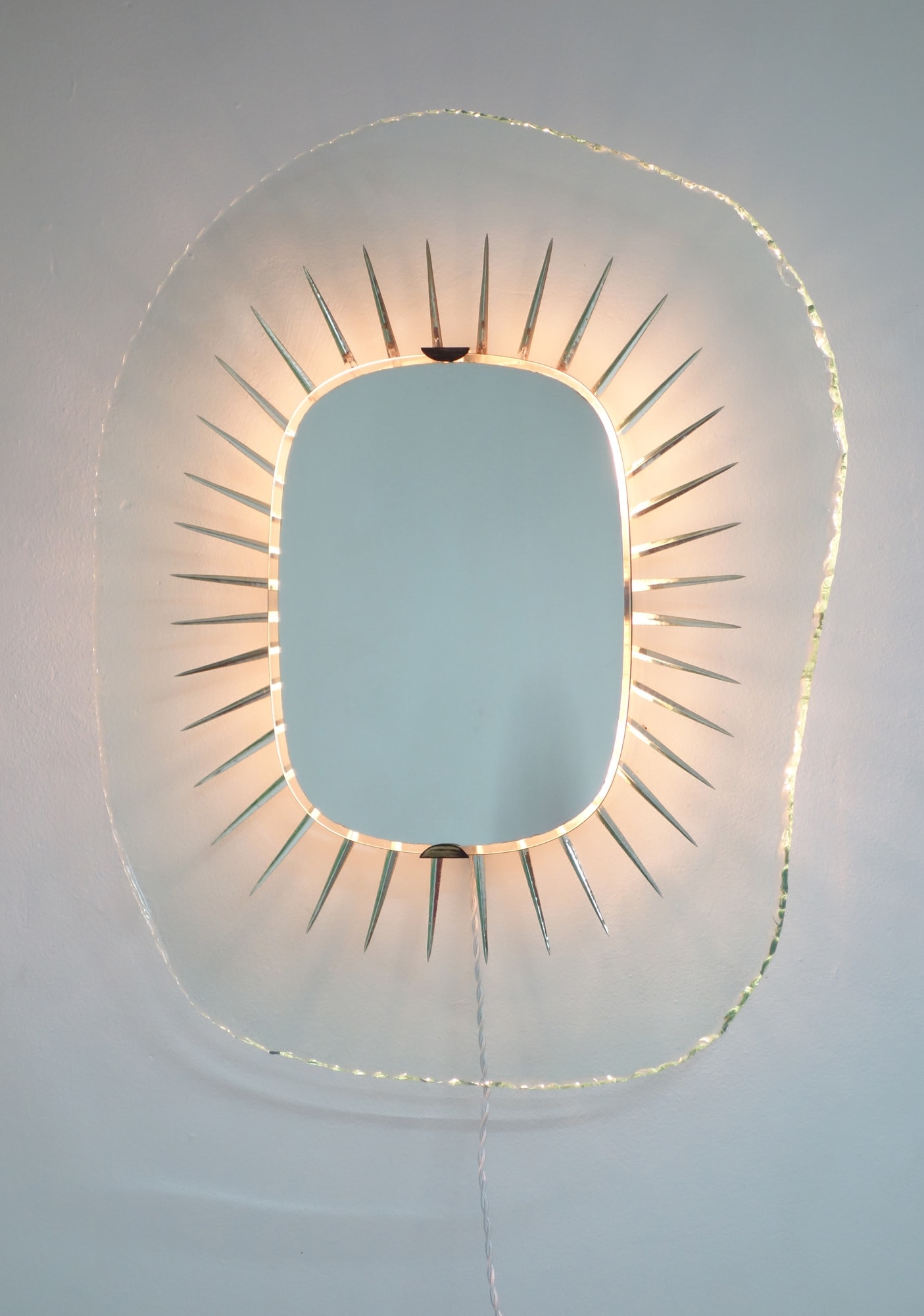 Max Ingrand, Miroir Soleil, modèle 1657, édition Fontana Arte, vue 01