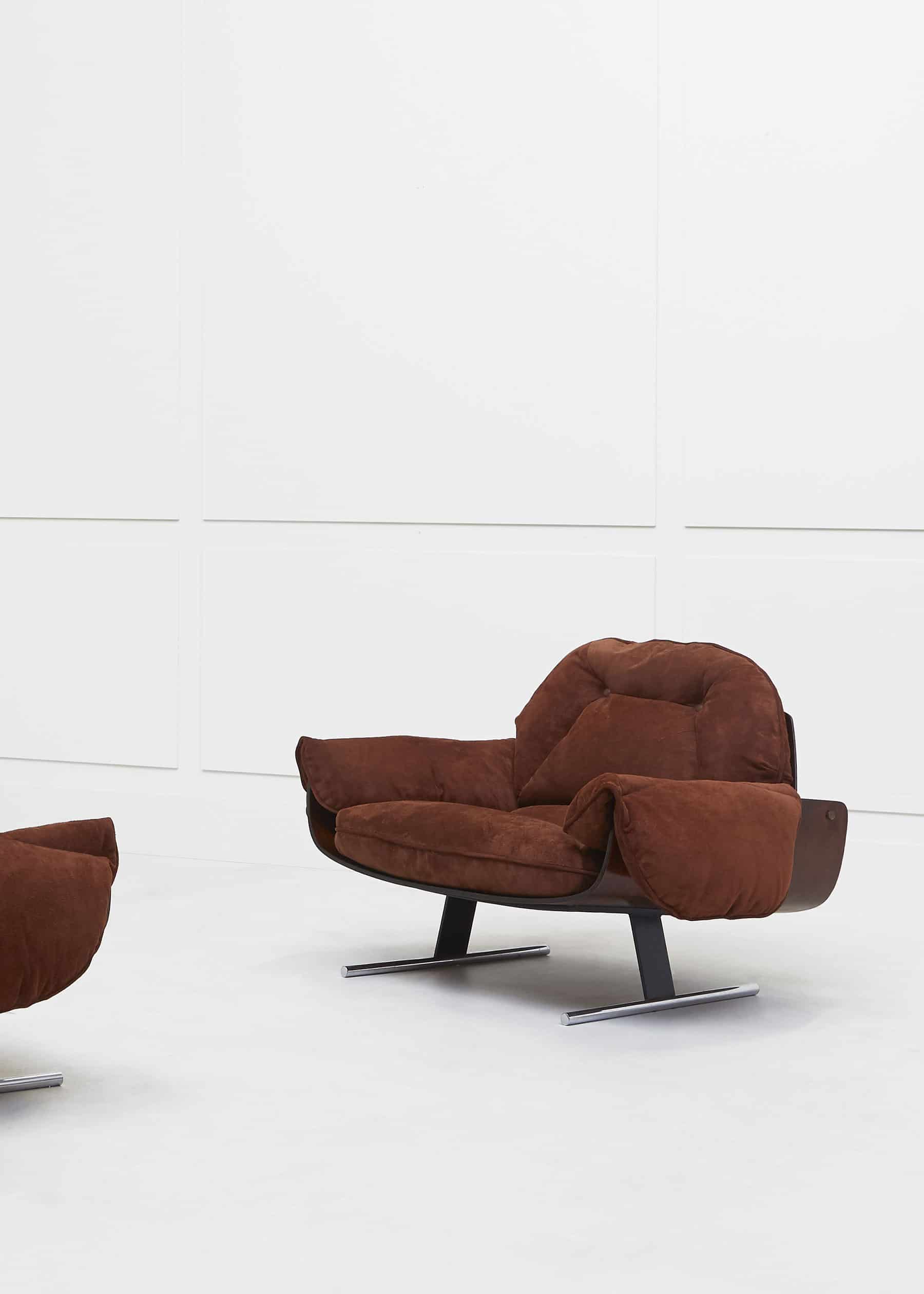 Jorge Zalszupin, Paire de fauteuils “Presidencial”, vue 02