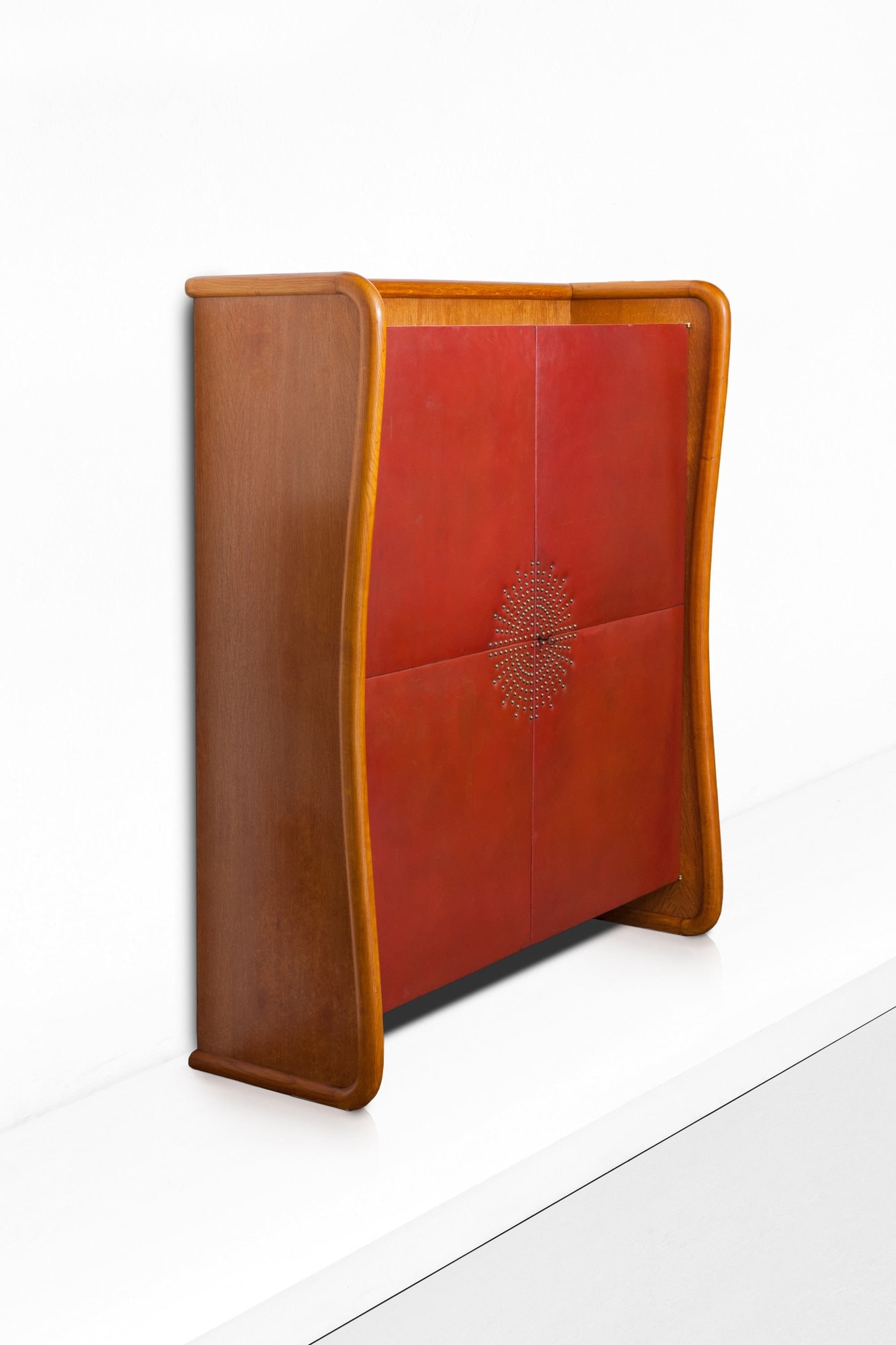 Jean Royère, Rare and elegant cabinet, vue 01