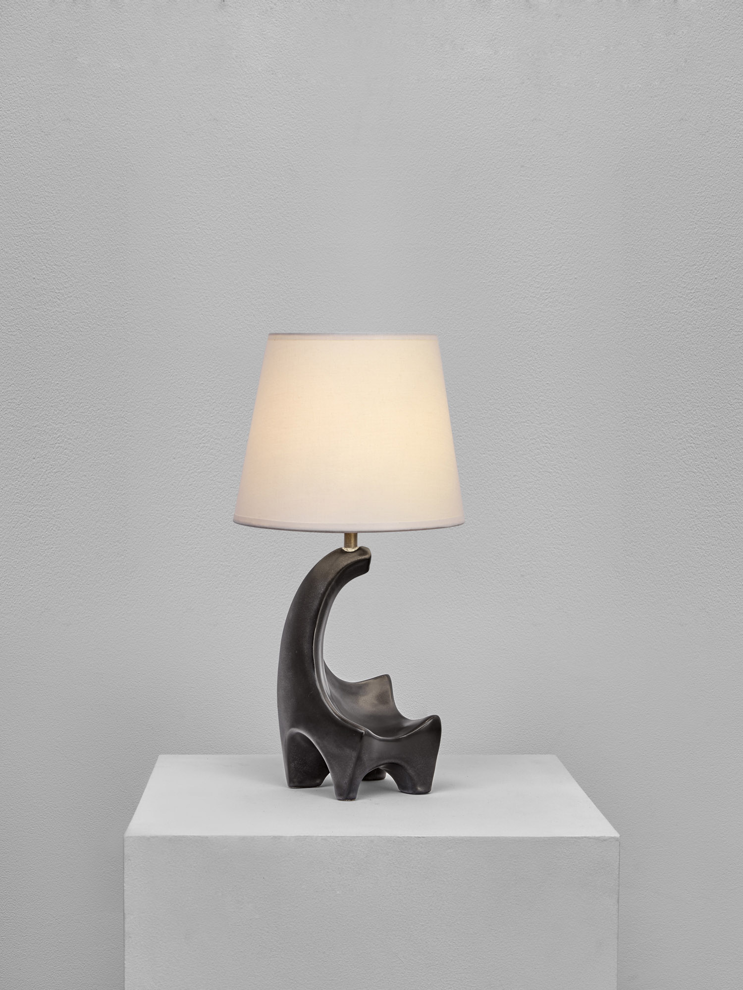 Georges Jouve, Zoomorphic lamp, vue 02