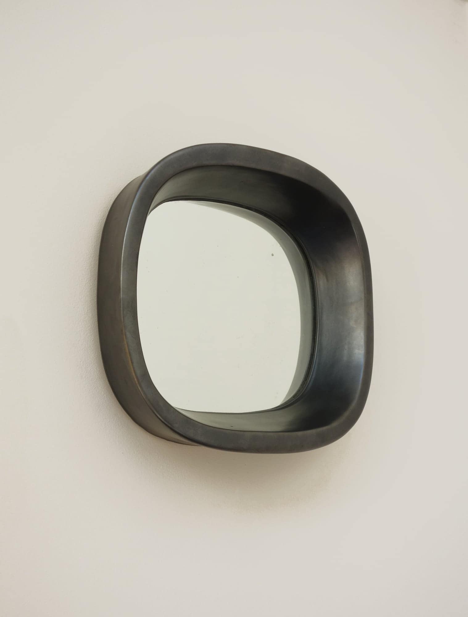 Georges Jouve, Rare mirror, vue 01