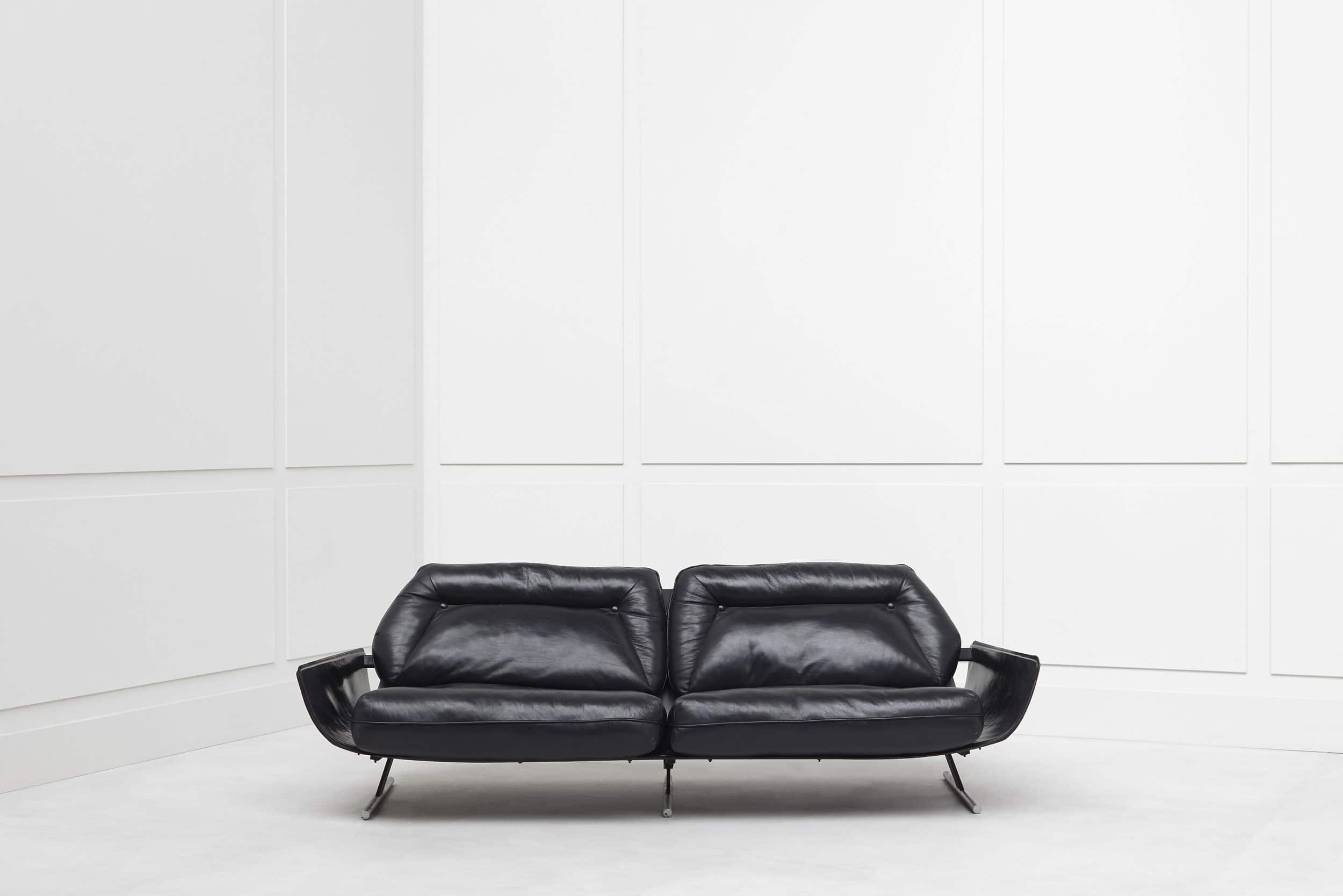 Jorge Zalszupin, “Presidencial” sofa, vue 01