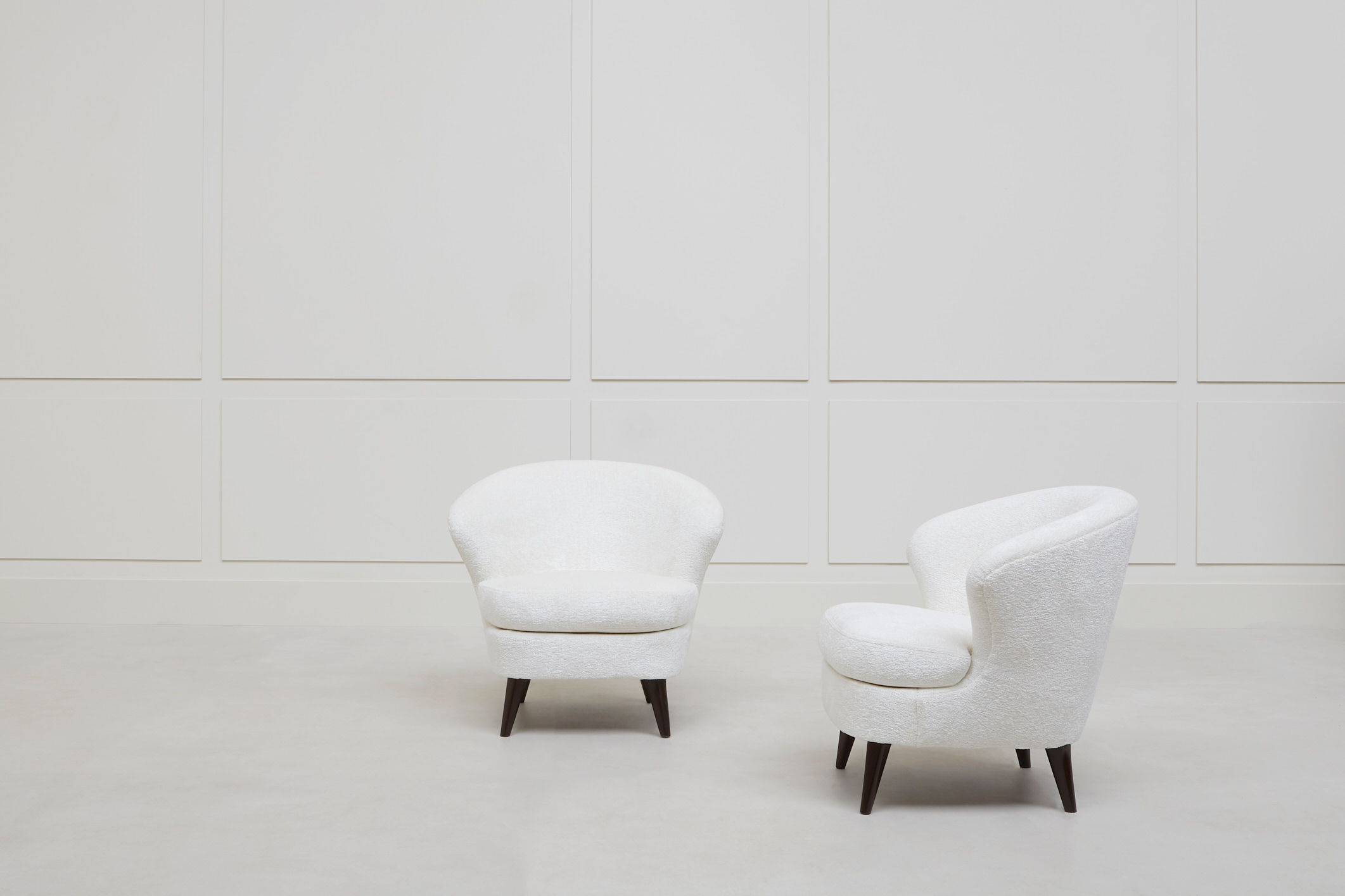 Joaquim Tenreiro, Pair of “Shell” armchairs, vue 01
