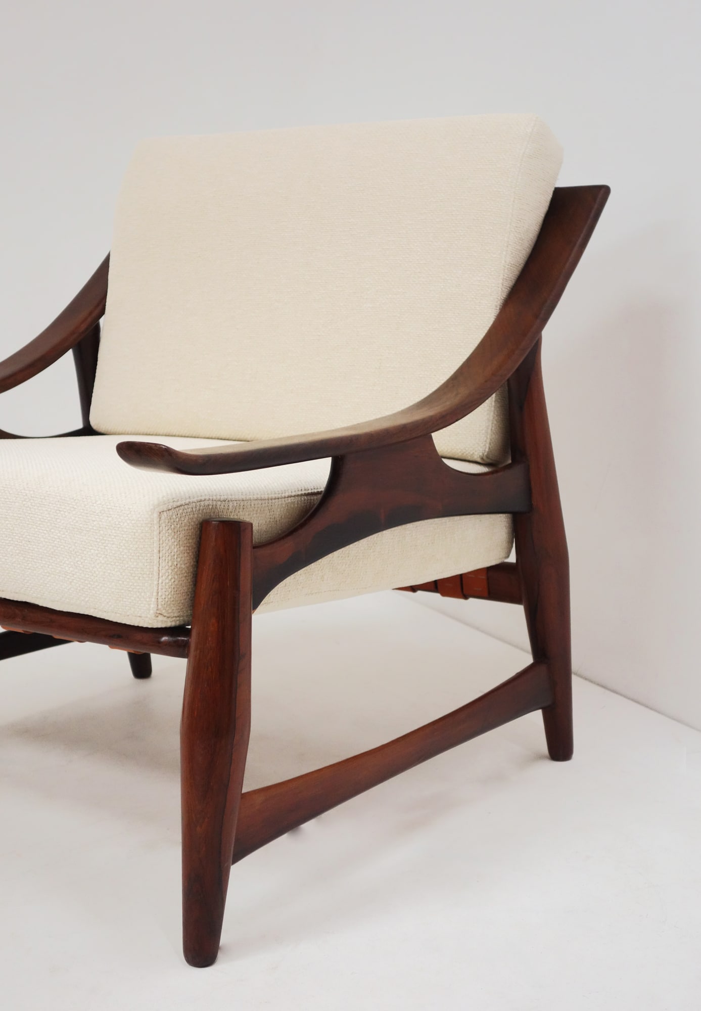 Liceu de Artes e Oficios, Paire de fauteuils, vue 04