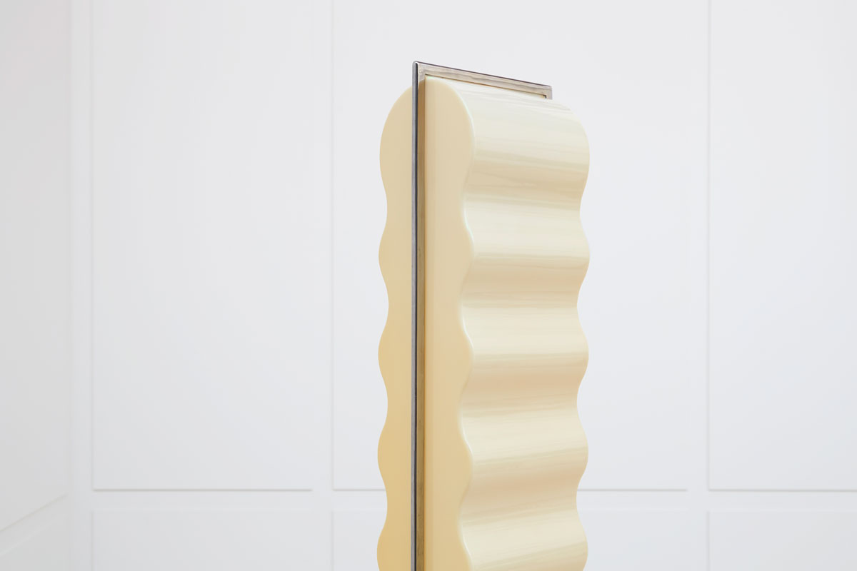 Ettore Sottsass, Lampadaire “Cometa”, vue 03