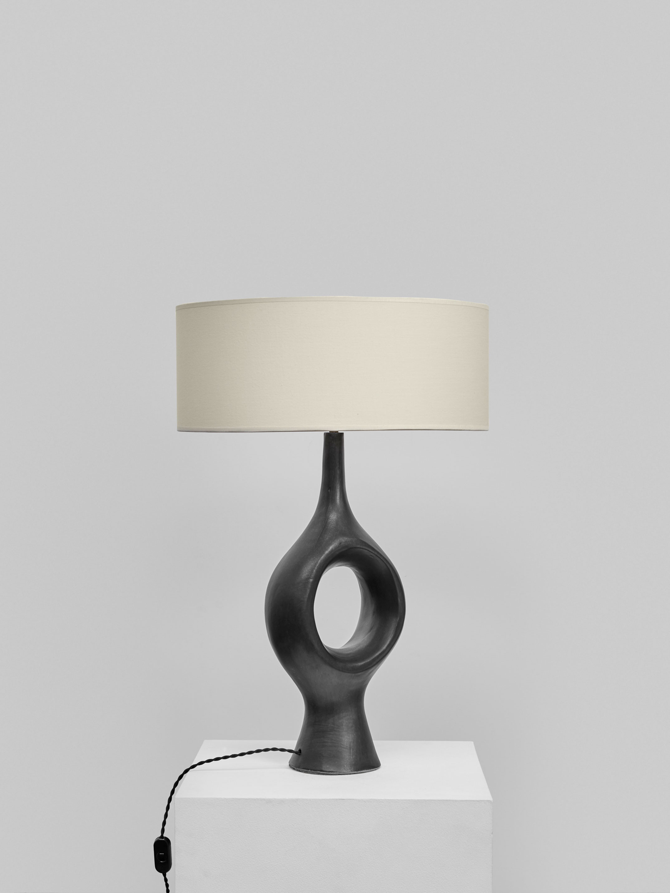 Georges Jouve, Exceptionnelle et rare lampe, vue 03
