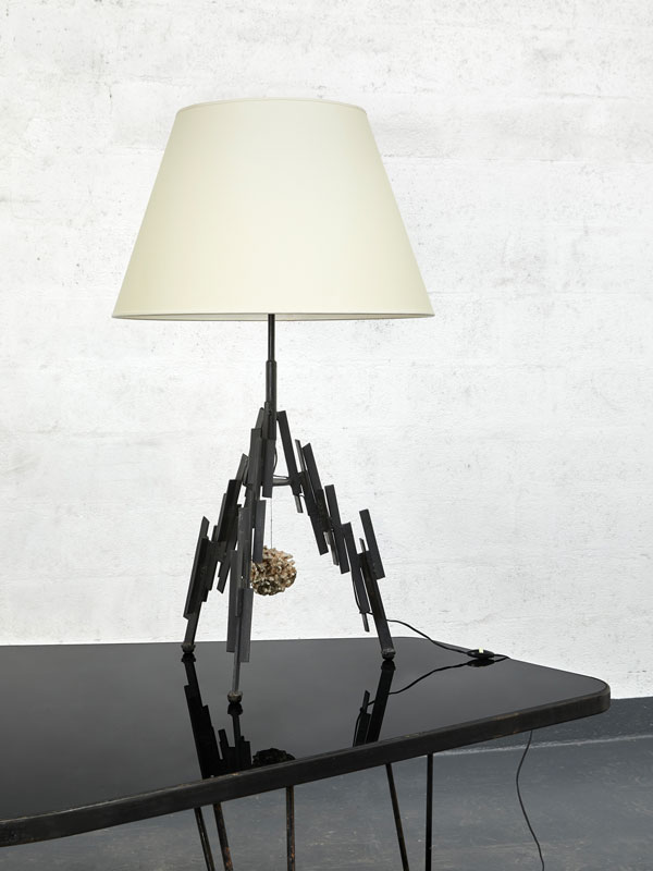 Marc Du Plantier, Importante lampe, vue 03