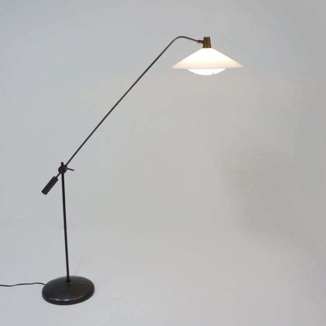 Robert Mathieu, Simple pendulum floor lamp