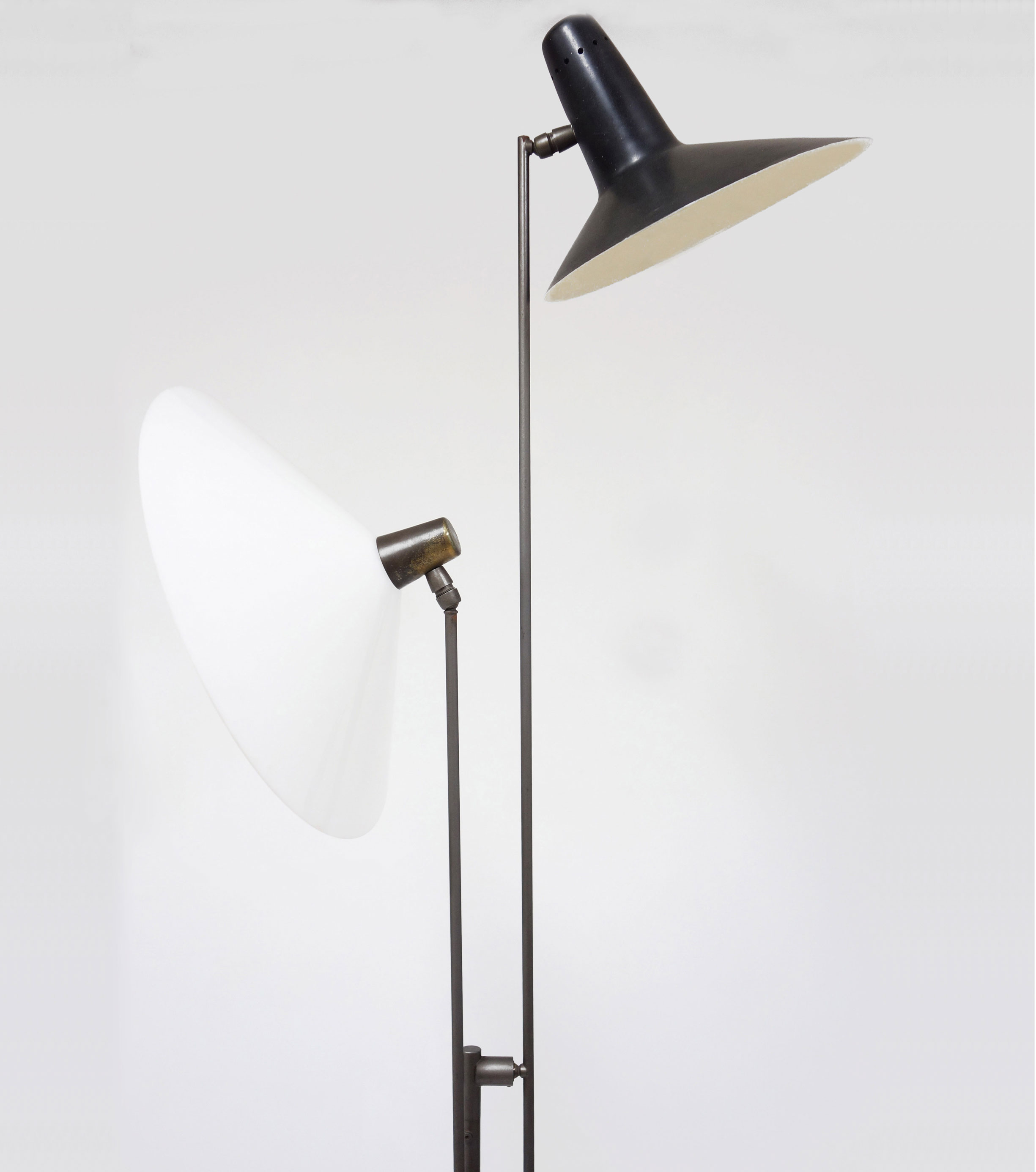 Robert Mathieu, Double pendulum floor lamp, vue 02