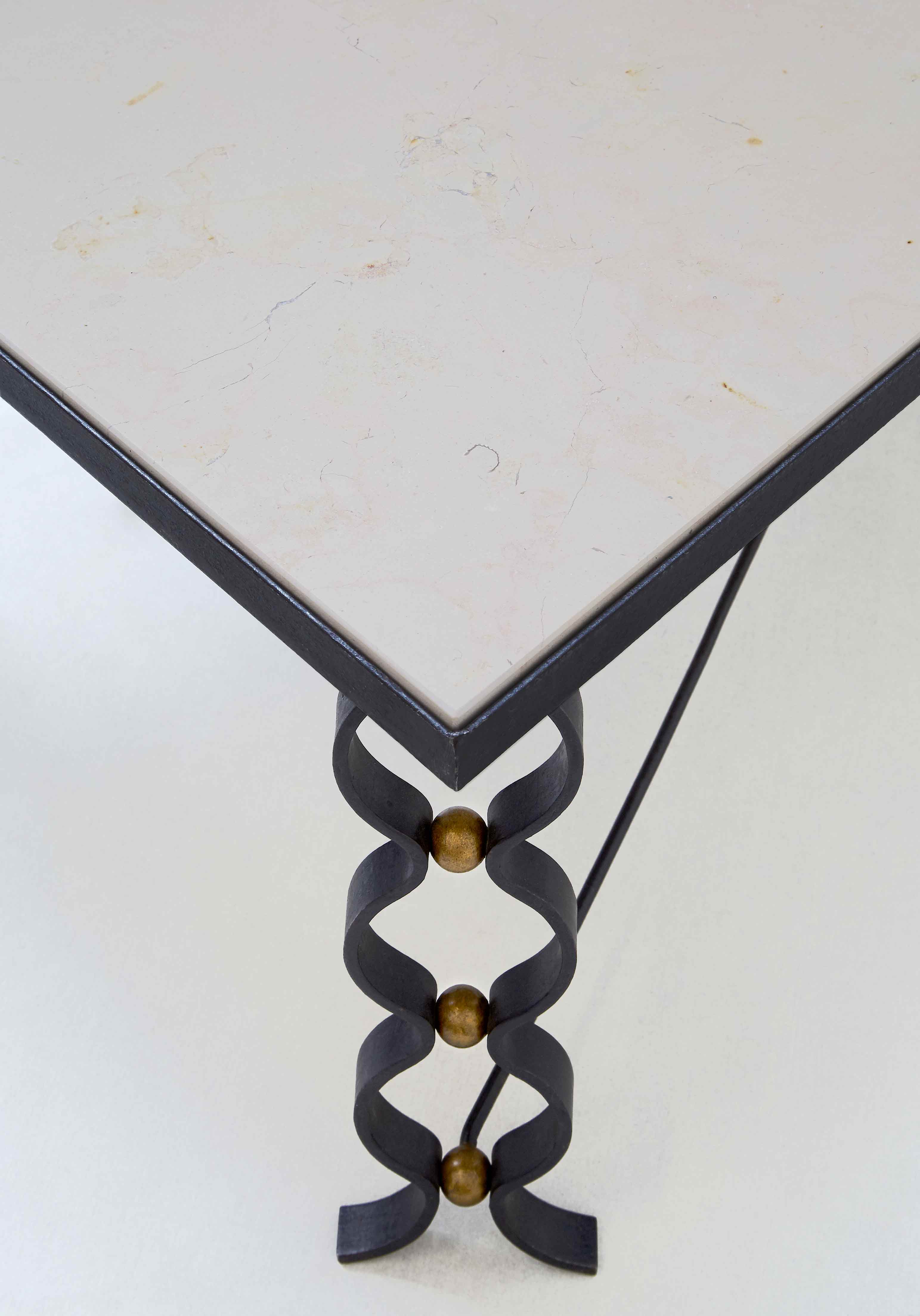 Jean Royère, “Ruban” coffee table, vue 03