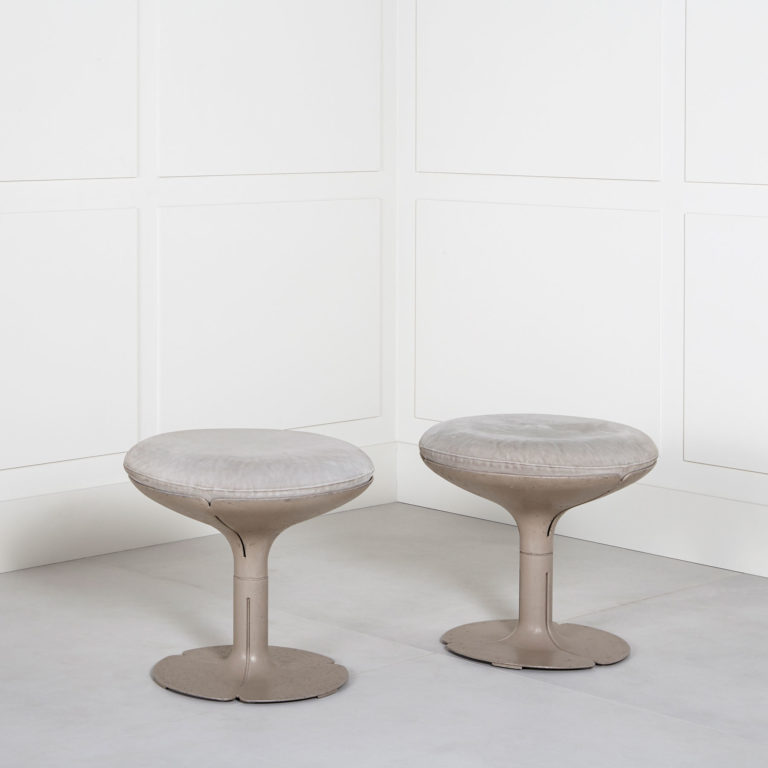 Pierre Paulin, Pair of “Elysée” stools
