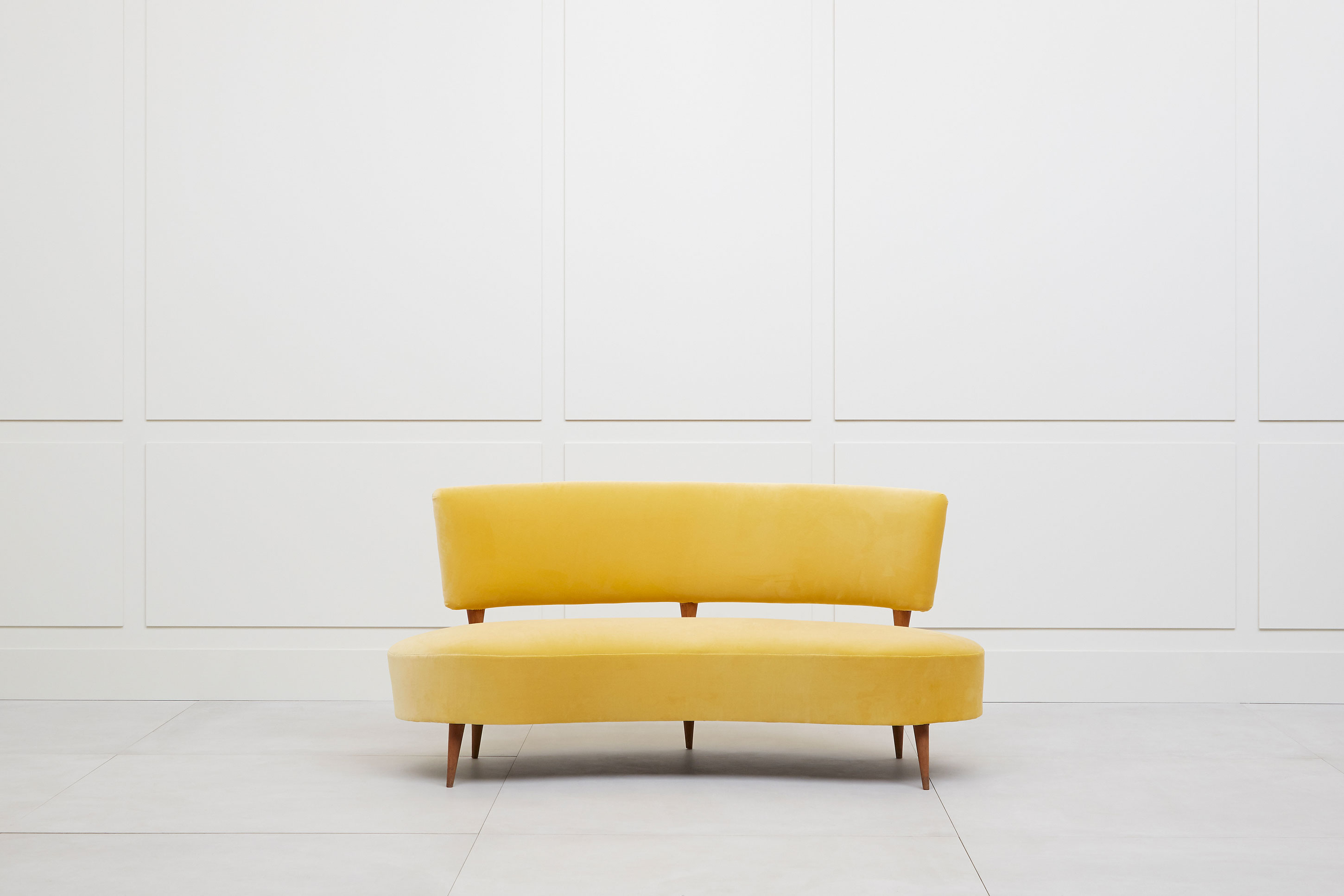 Joaquim Tenreiro, Canapé, vue 01
