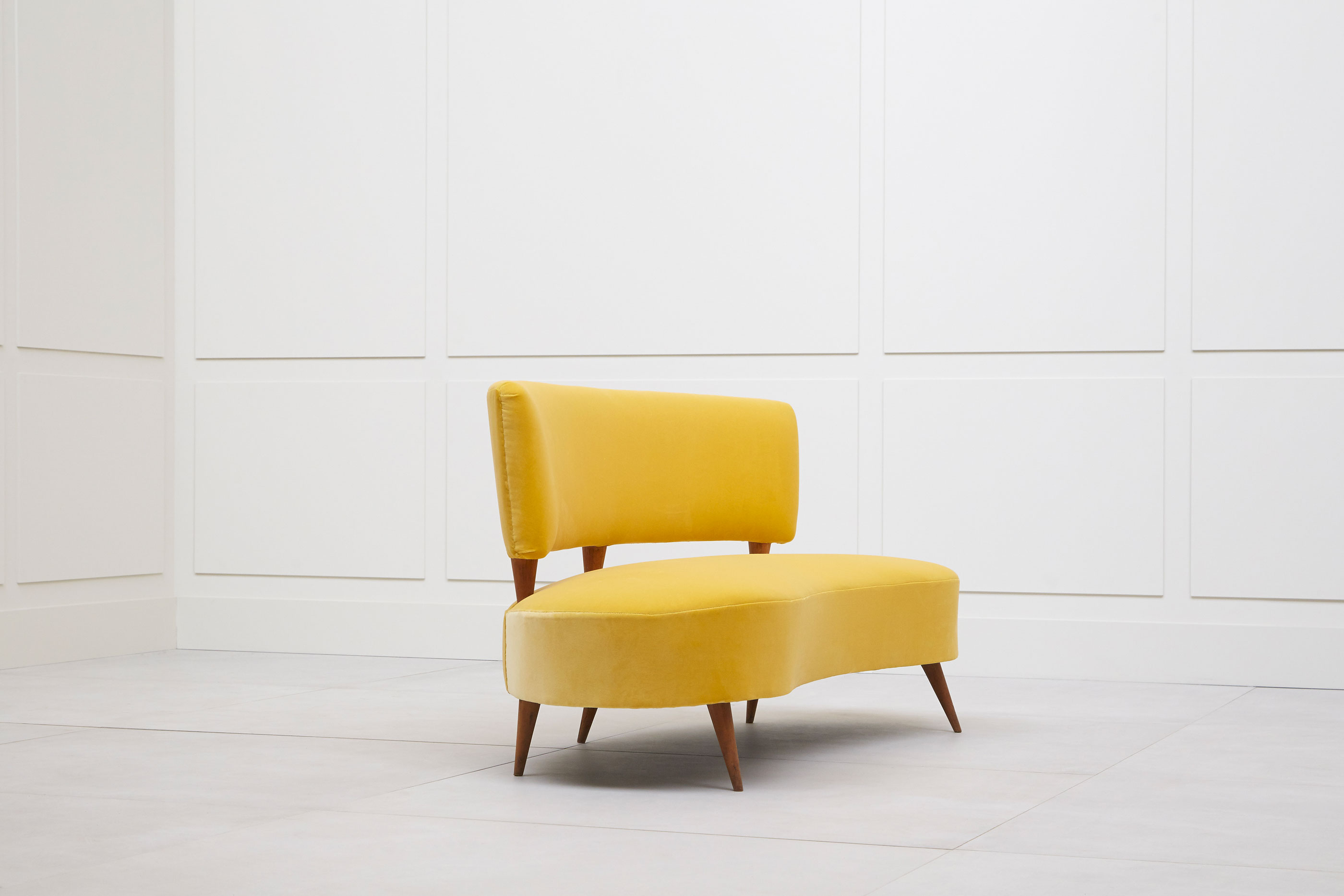 Joaquim Tenreiro, Canapé, vue 03