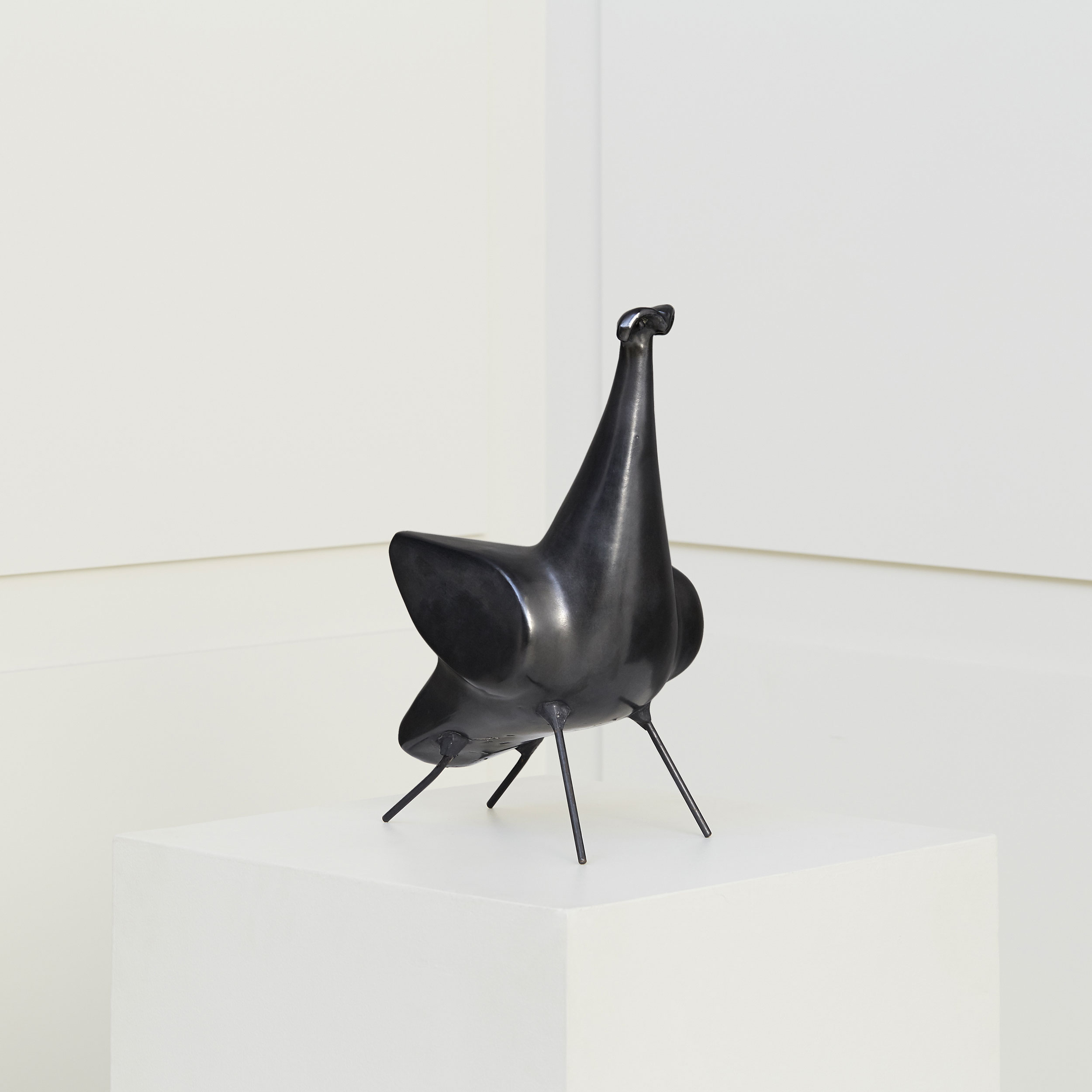 Georges Jouve, Sculpture en céramique «Oiseau 4 pattes», vue 03