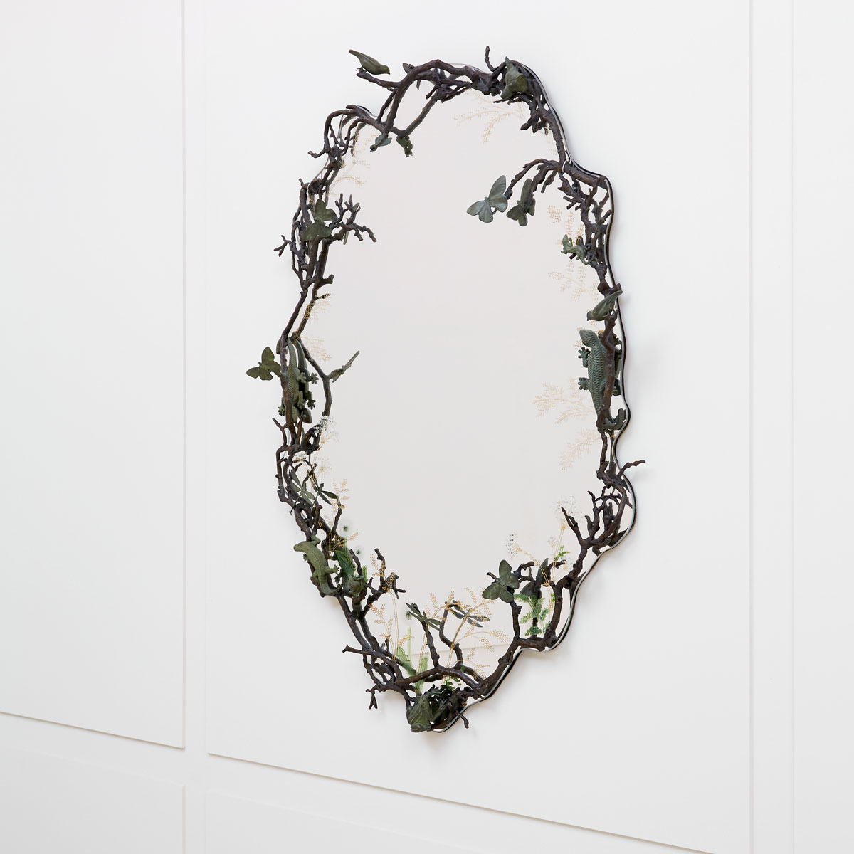 Joy de Rohan Chabot, “Les Chasseurs de Mai” mirror, vue 02