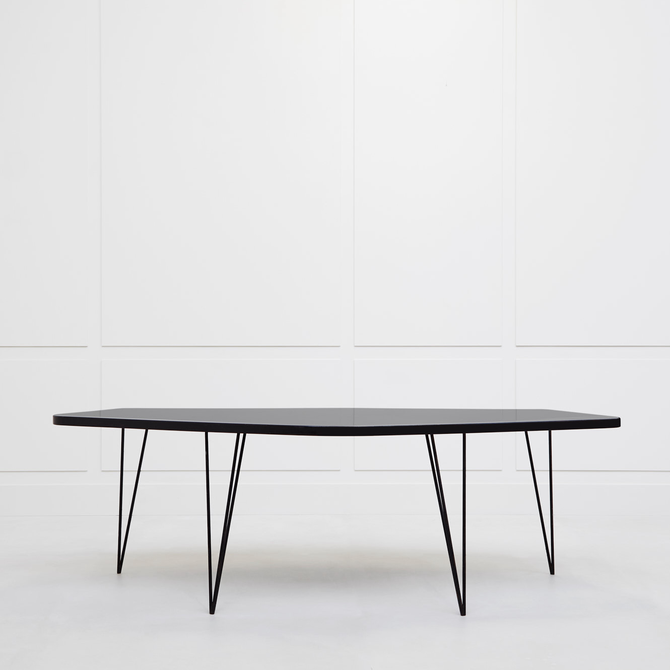 Table «Abstrata»