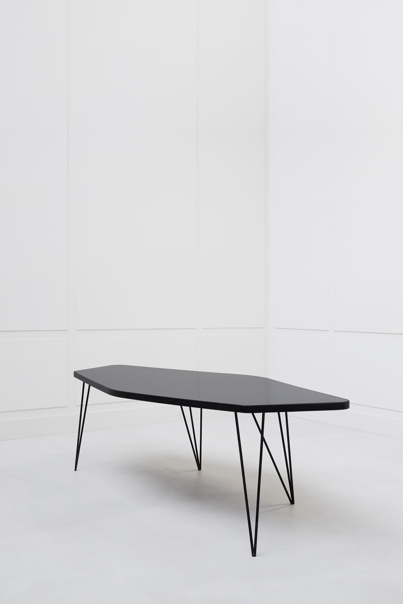 Joaquim Tenreiro, ‘Abstrata’ table, vue 03