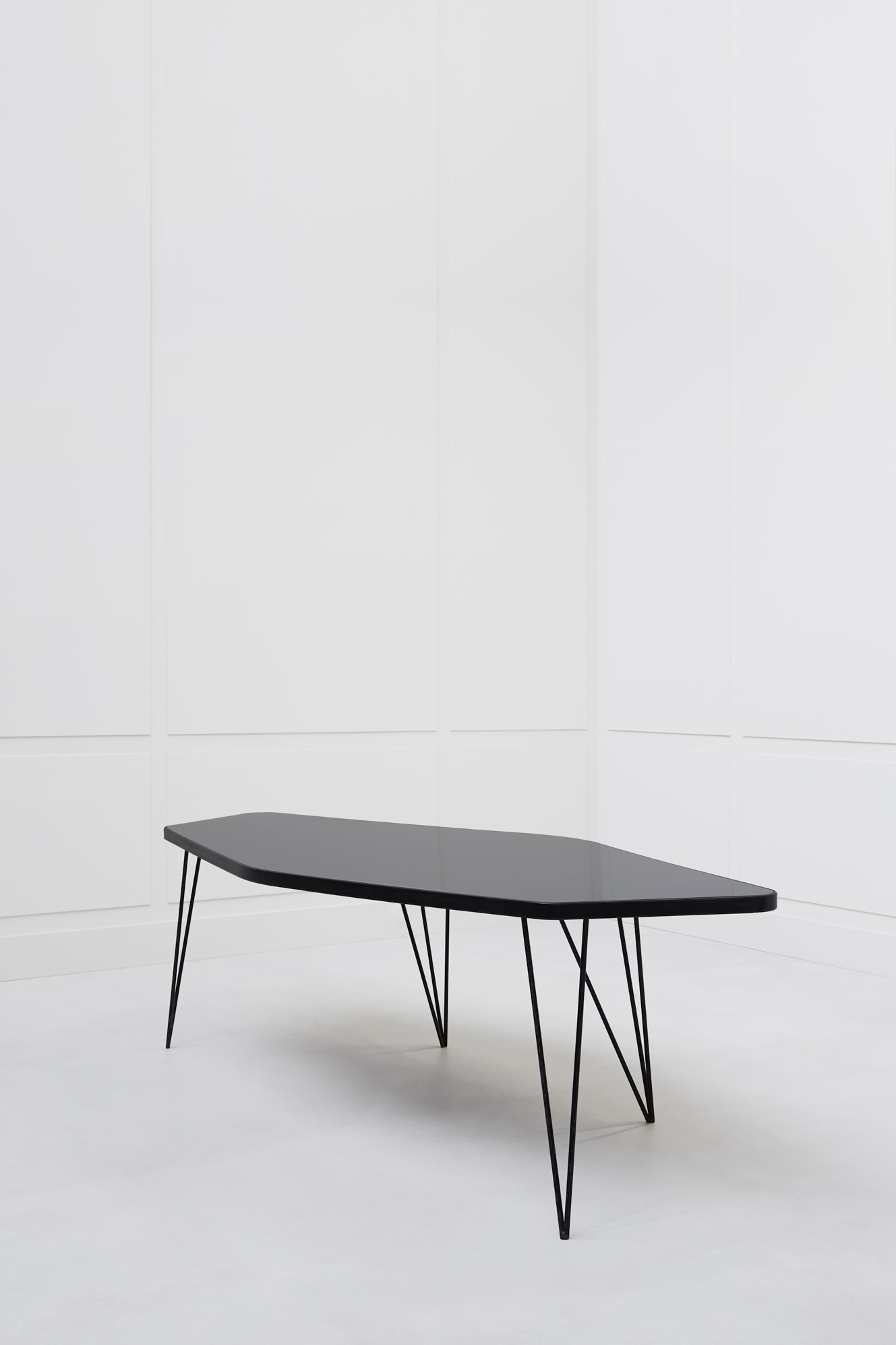 Joaquim Tenreiro, Table «Abstrata», vue 03