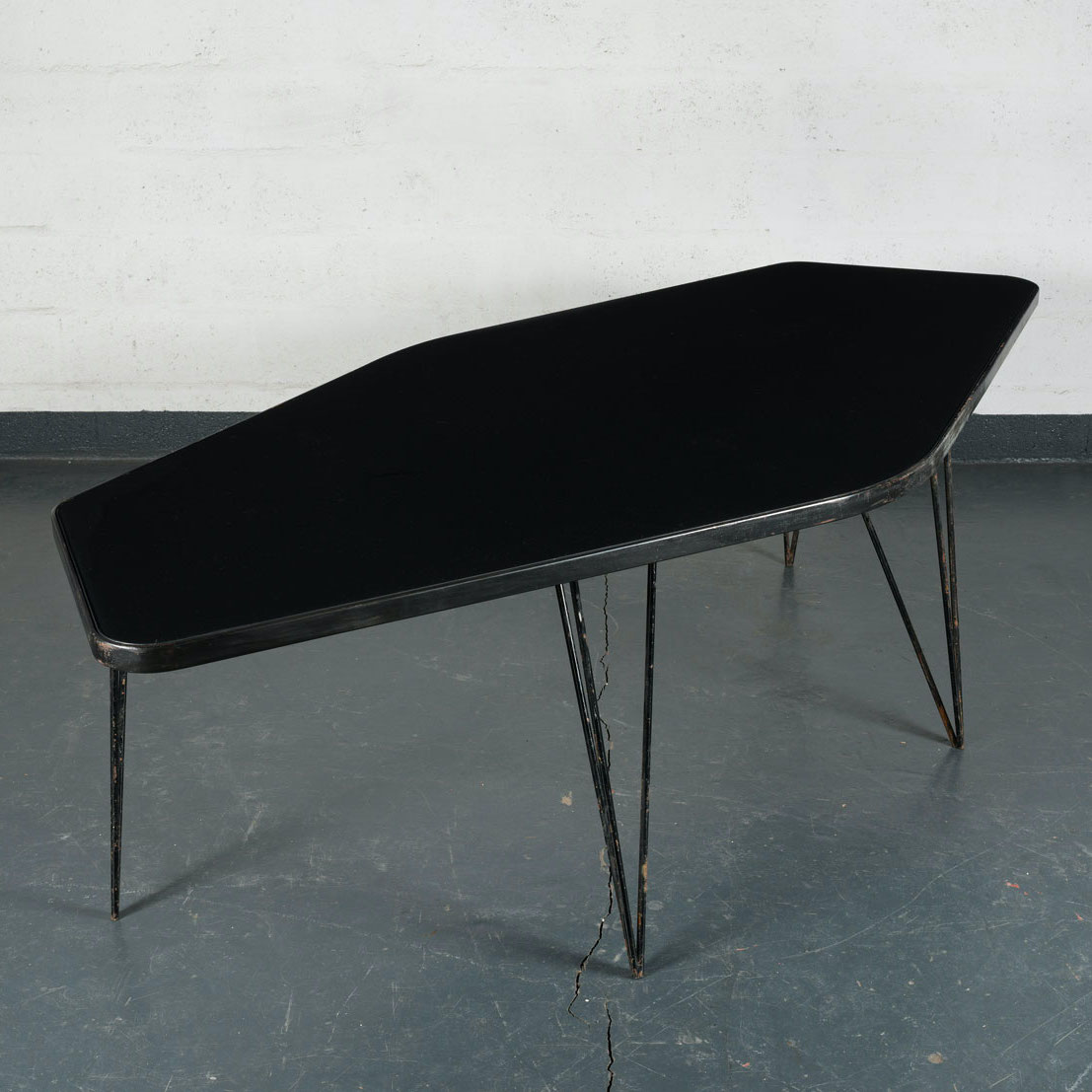 Important and rare ‘Abstrata’ table
