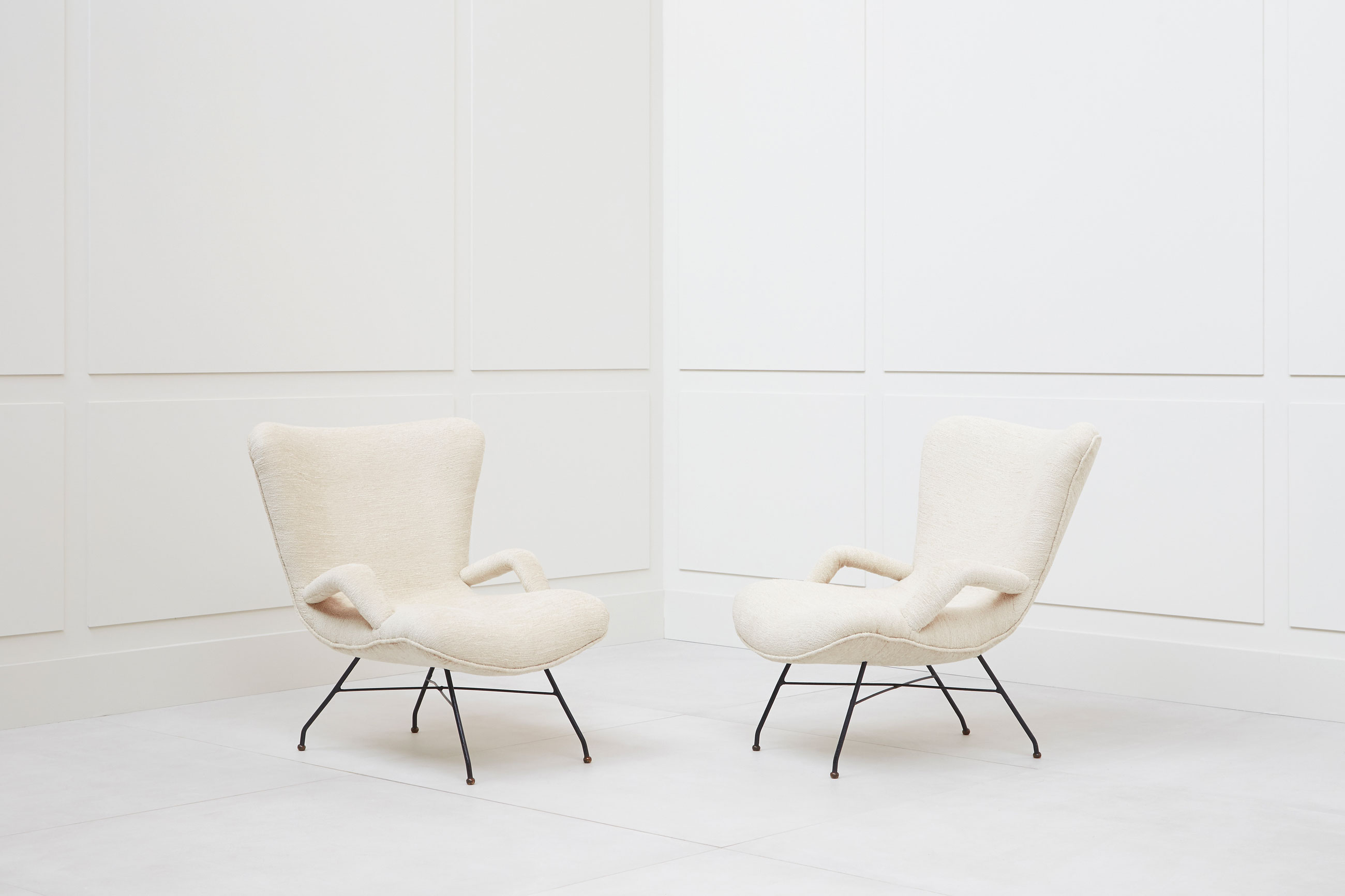 Carlo Hauner & Martin Eisler, Paire de fauteuils, vue 01