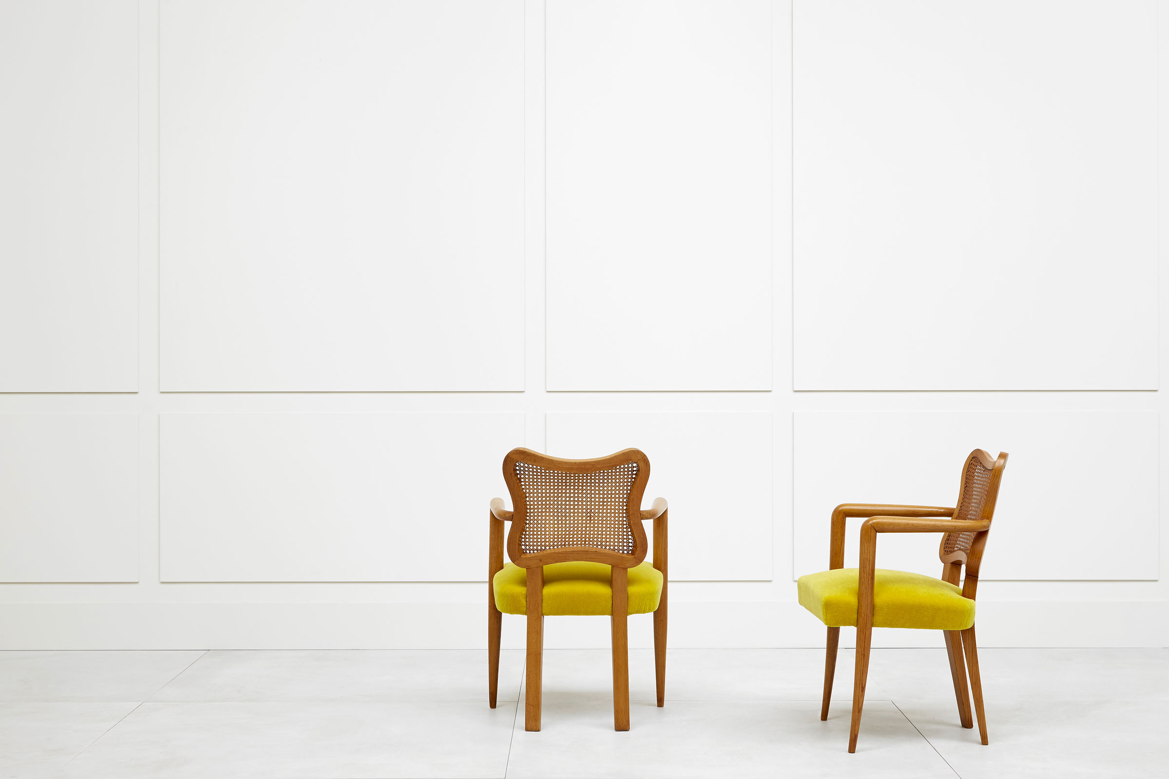 Jean Royère, Paire de fauteuils «Trèfle», vue 02