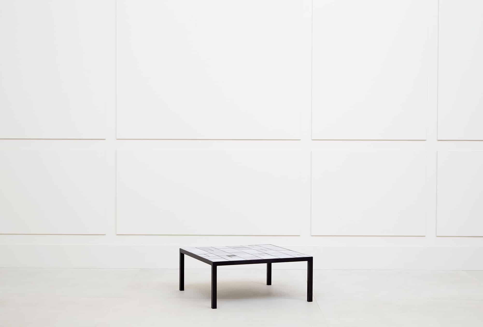Georges Jouve, Table basse, vue 01