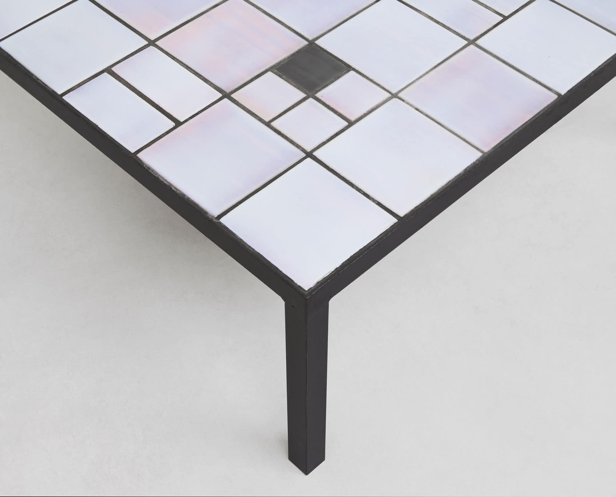 Georges Jouve, Table basse, vue 04