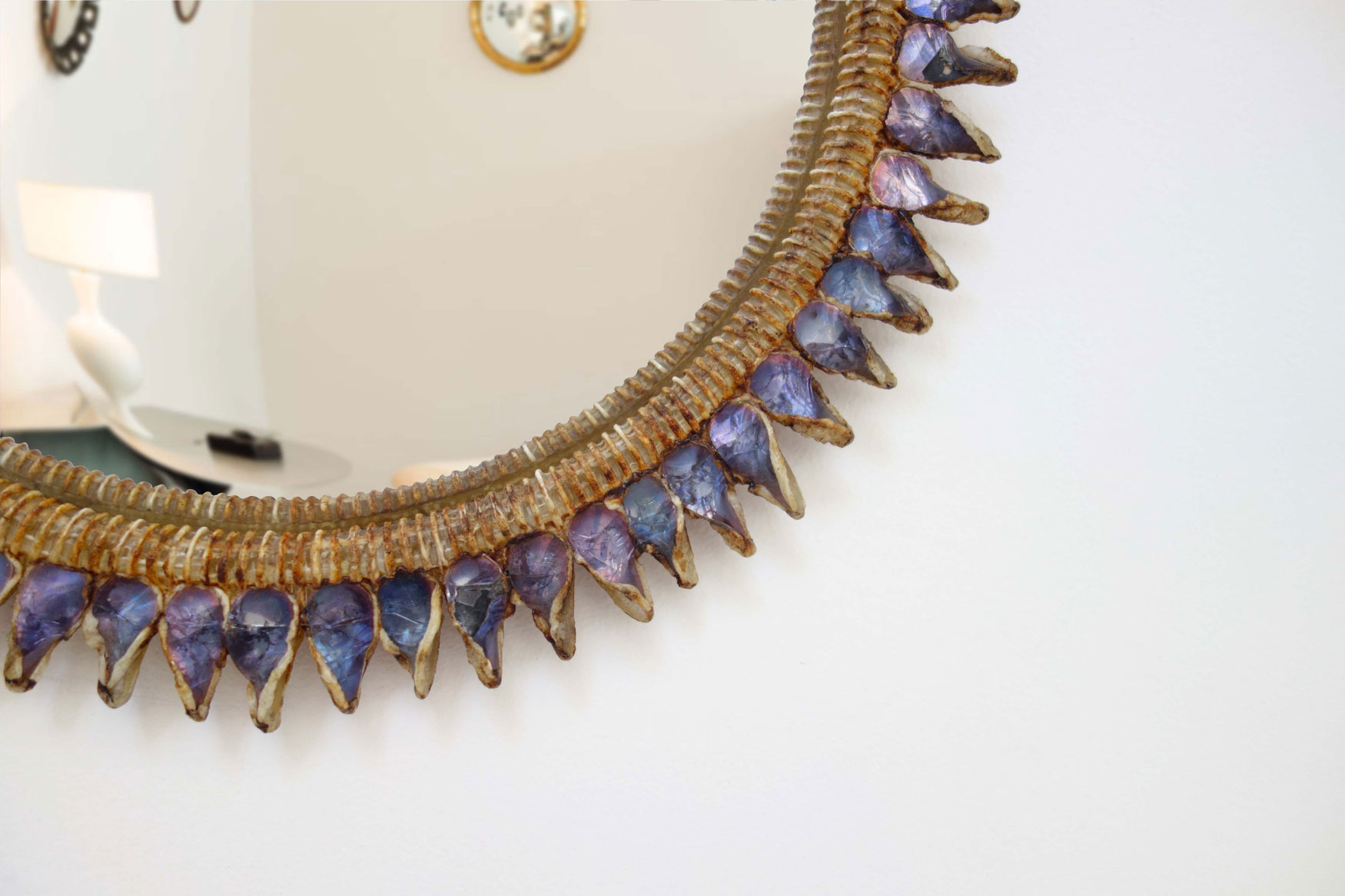 Line Vautrin, Miroir «Flammes» parme, vue 03