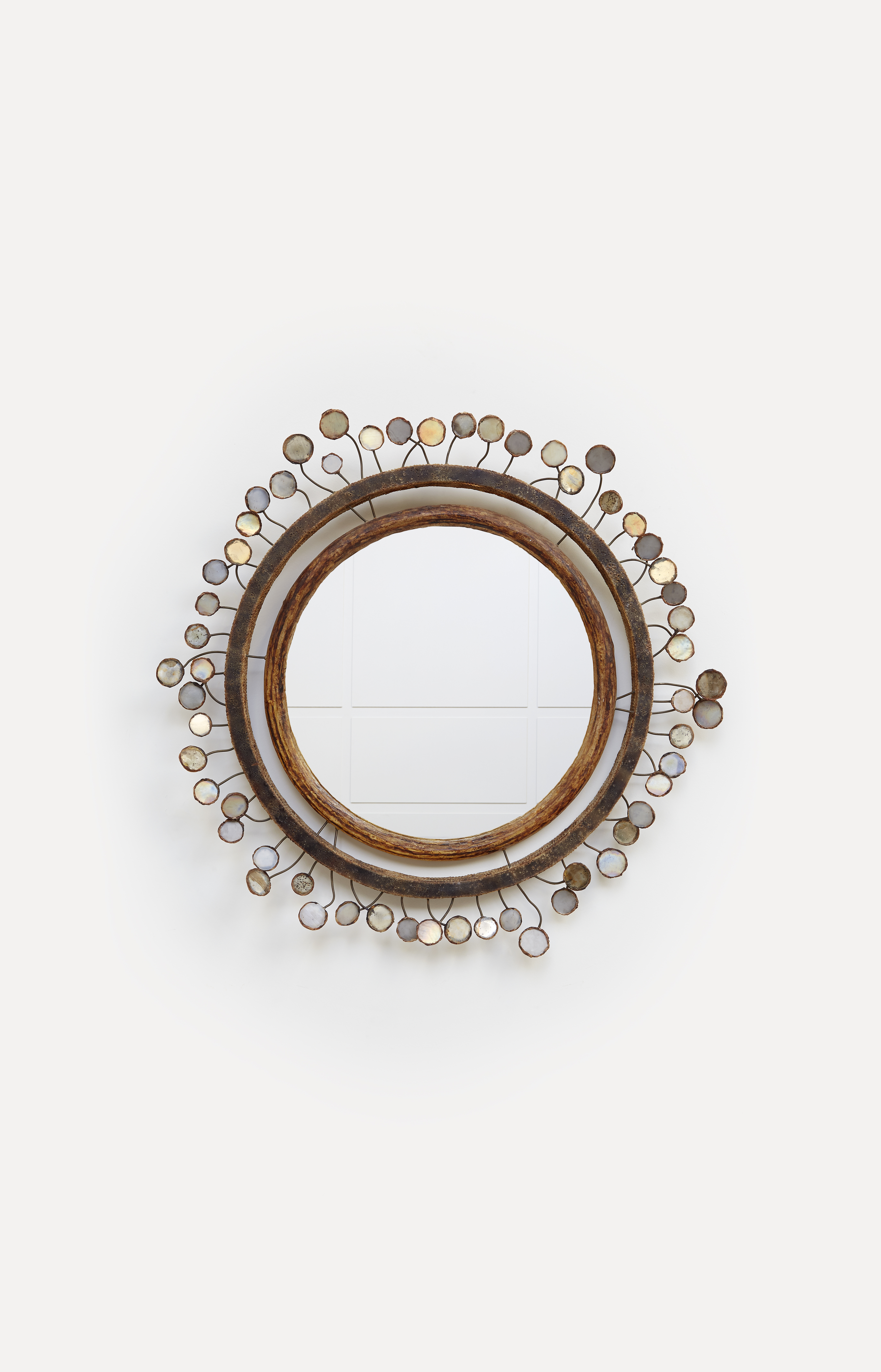Line Vautrin, Rare “Sequins” mirror, vue 01