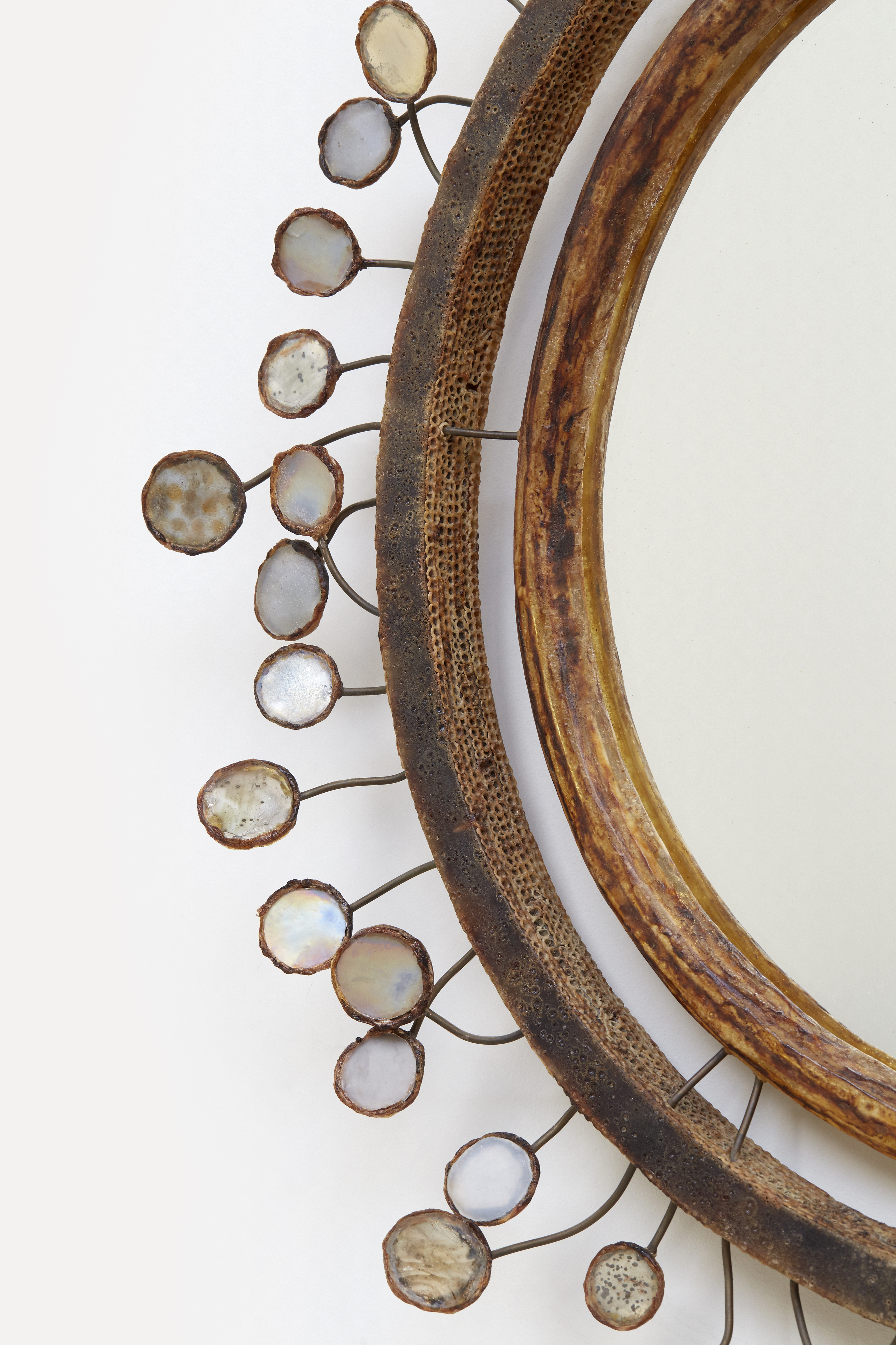 Line Vautrin, Rare “Sequins” mirror, vue 03