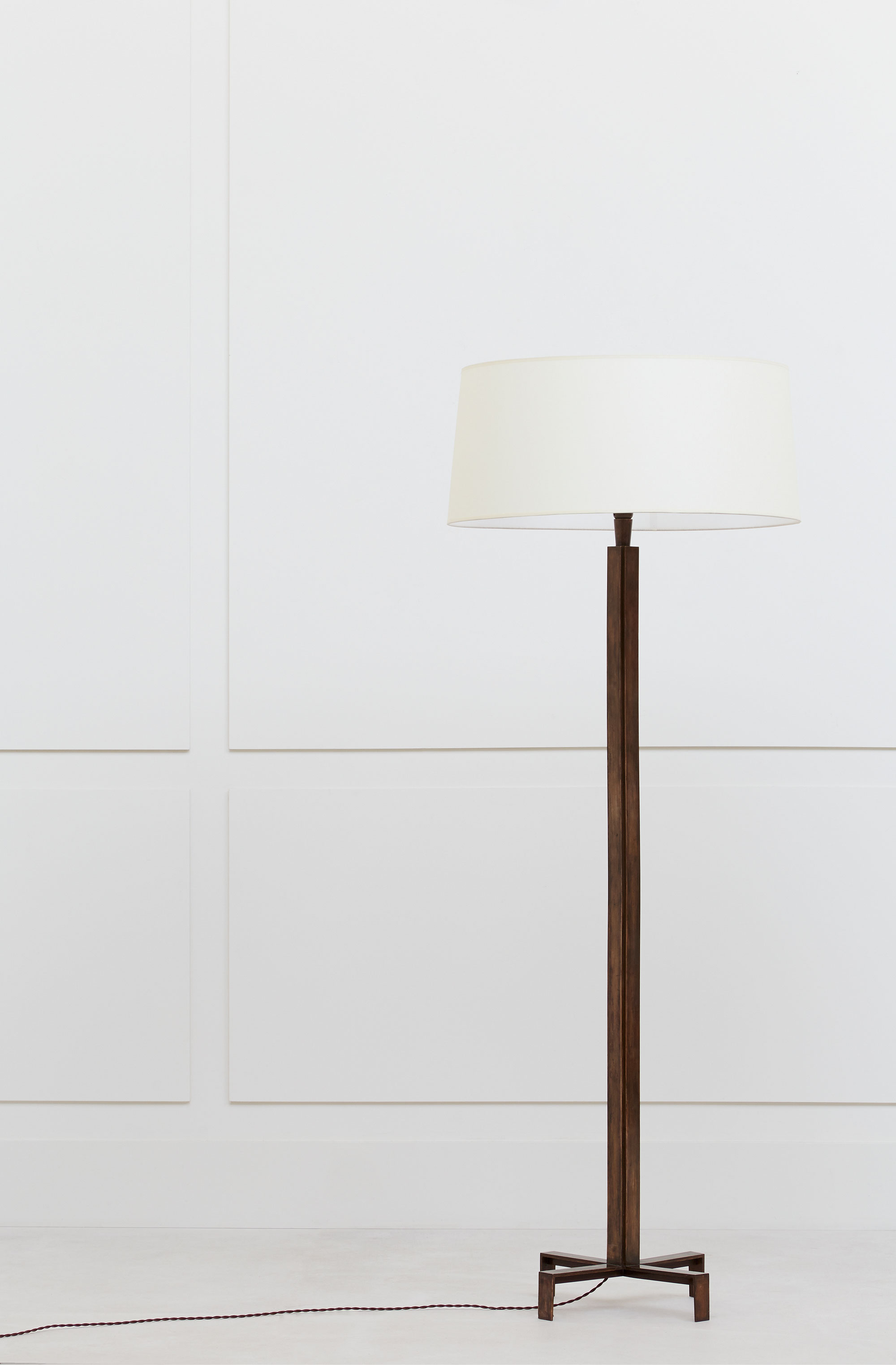 Jacques Quinet, Floorlamp, vue 01