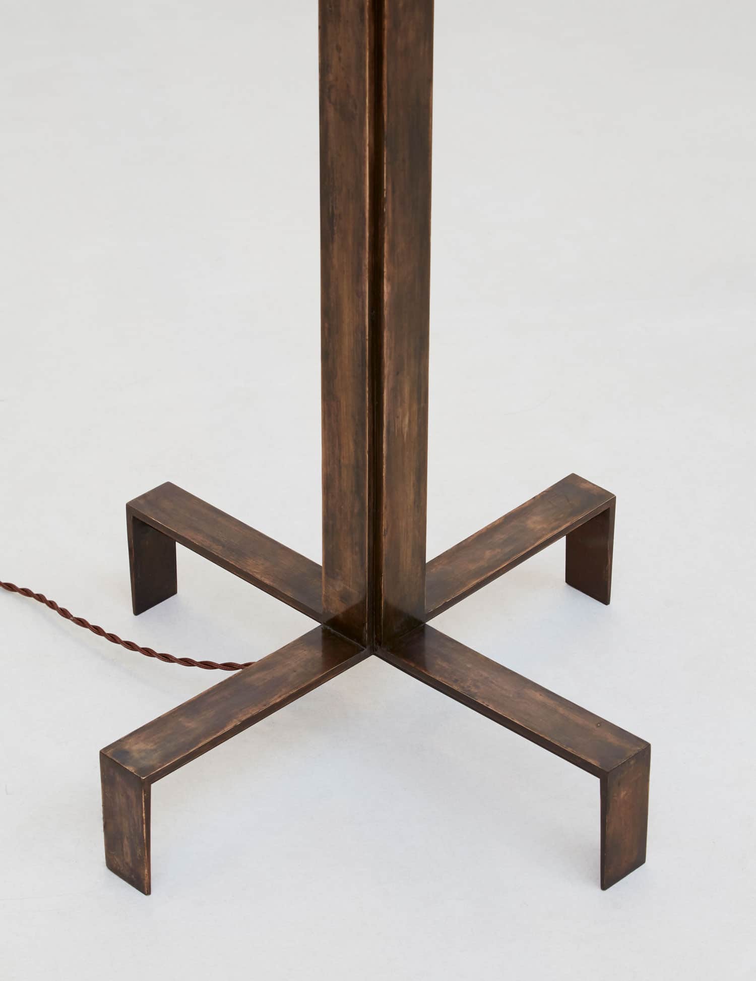 Jacques Quinet, Floorlamp, vue 02