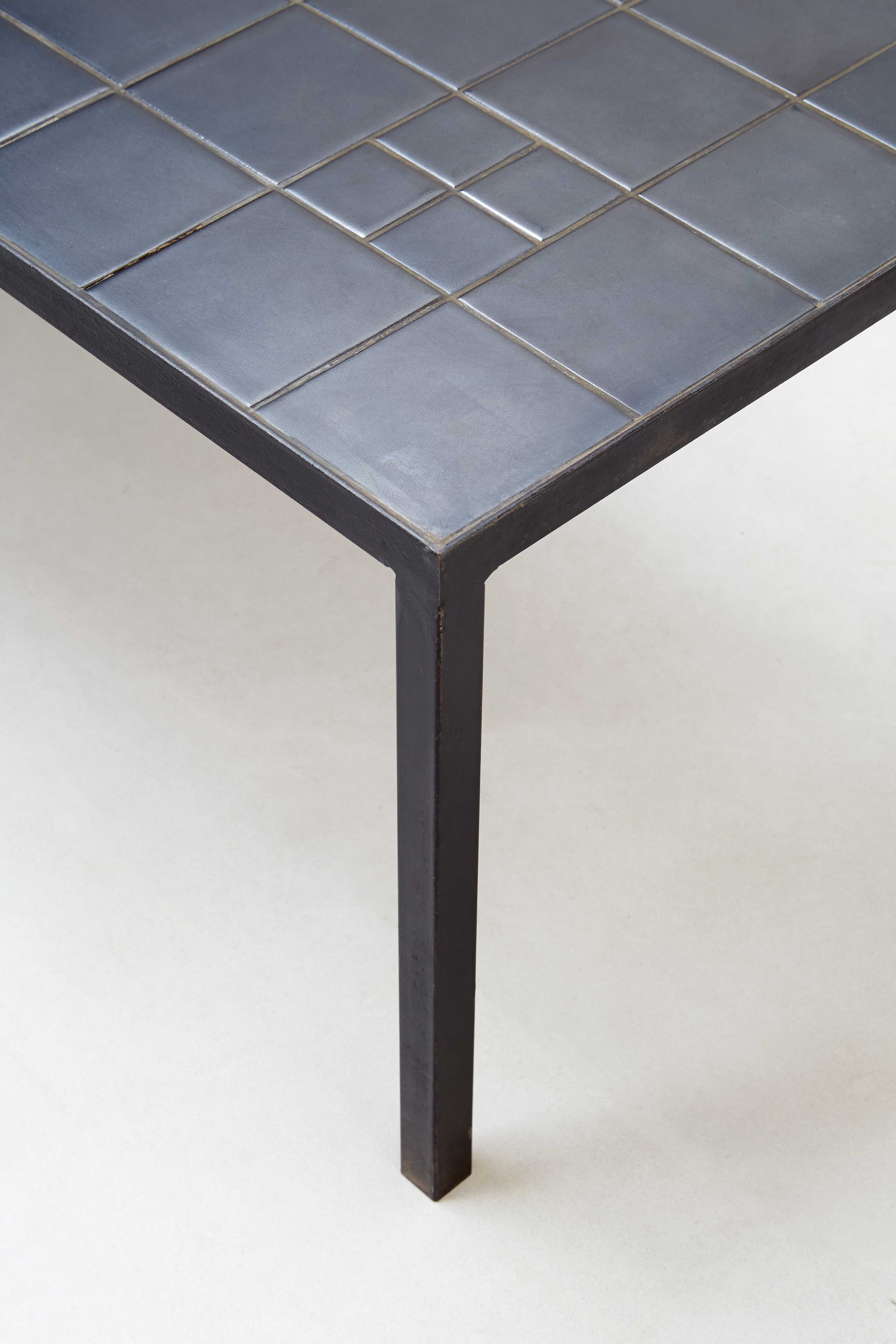 Georges Jouve, Black ceramic coffee table, vue 01