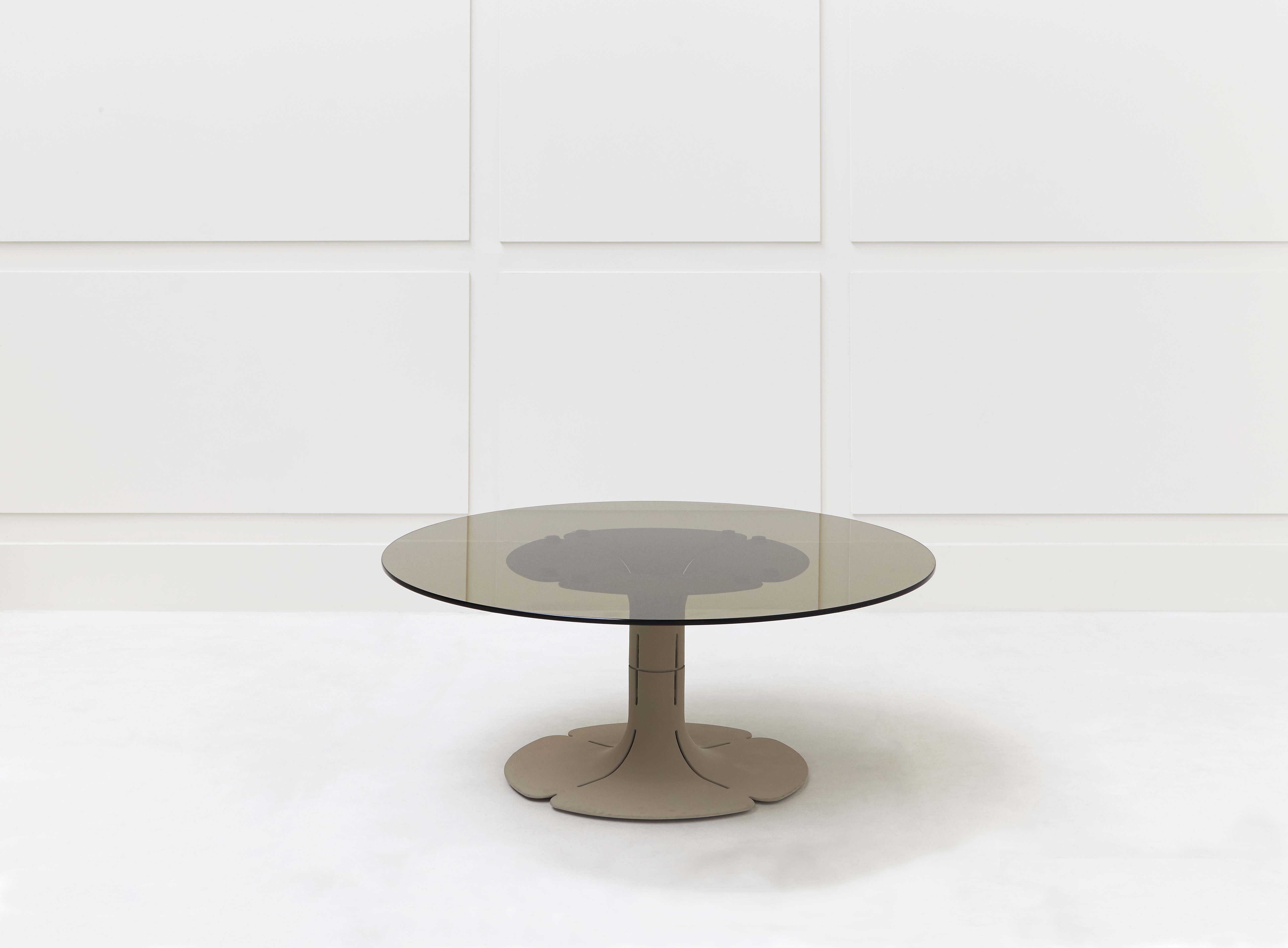 Pierre Paulin, Coffee table «Elysée», vue 01